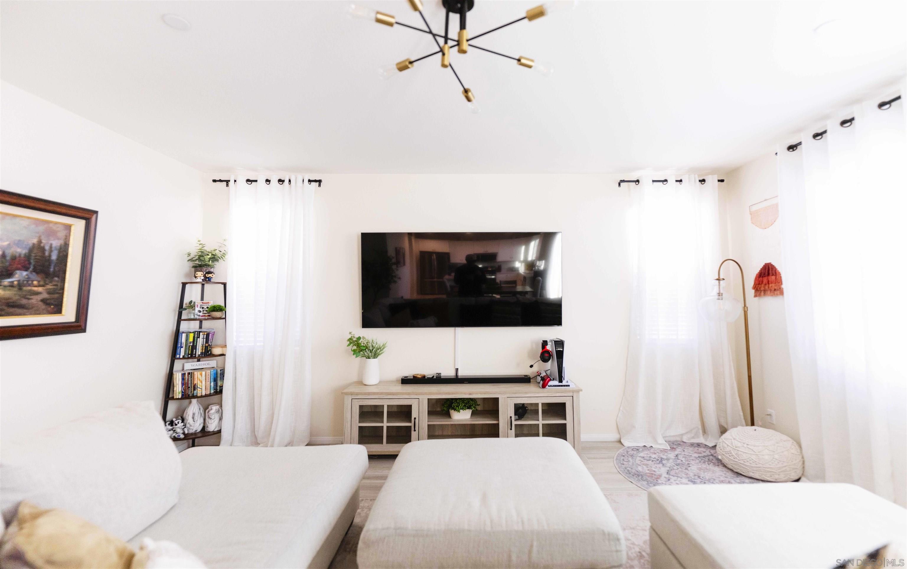 Detail Gallery Image 34 of 73 For 29137  Red Alder, Lake Elsinore,  CA 92530 - 3 Beds | 2/1 Baths