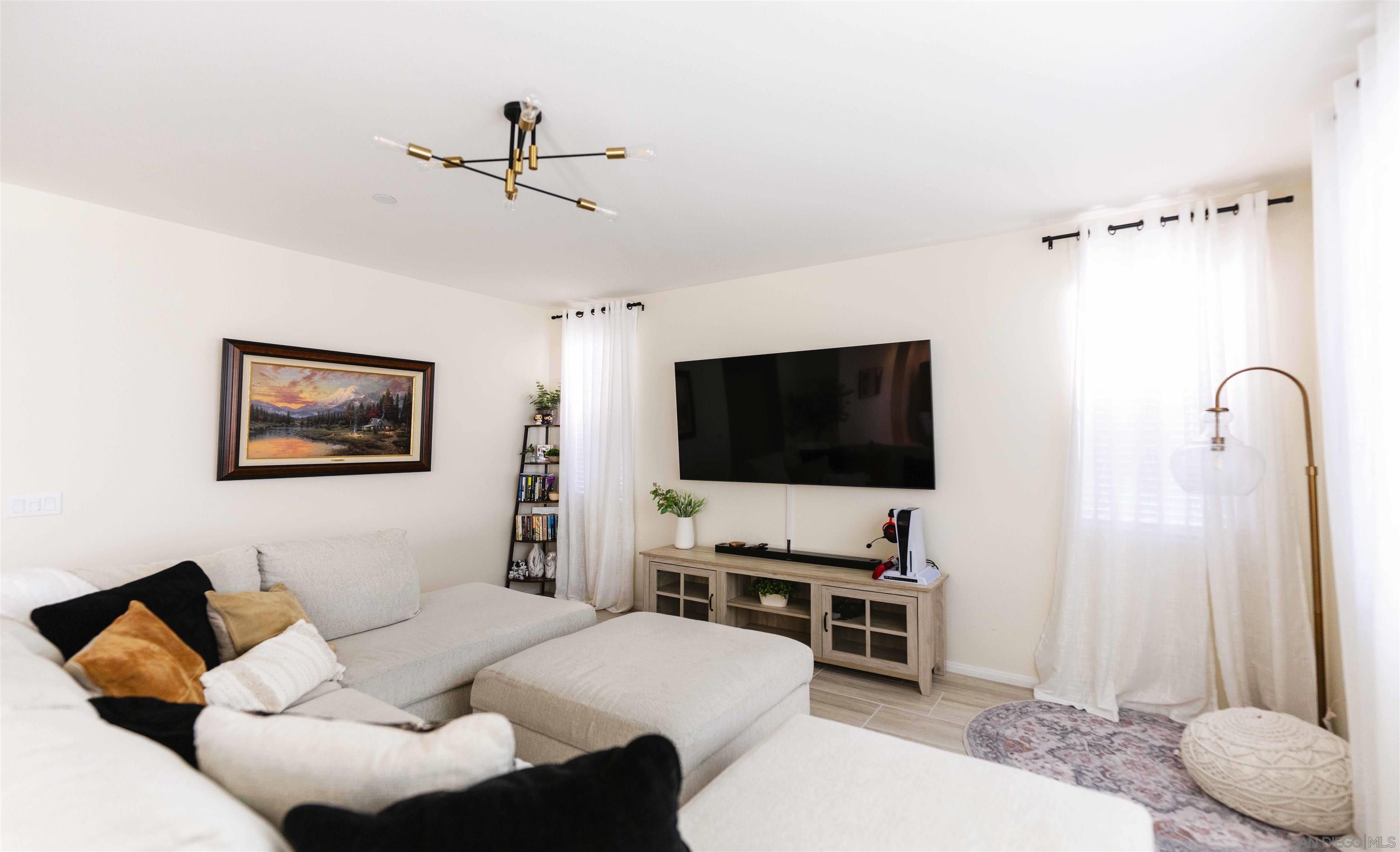 Detail Gallery Image 35 of 73 For 29137  Red Alder, Lake Elsinore,  CA 92530 - 3 Beds | 2/1 Baths