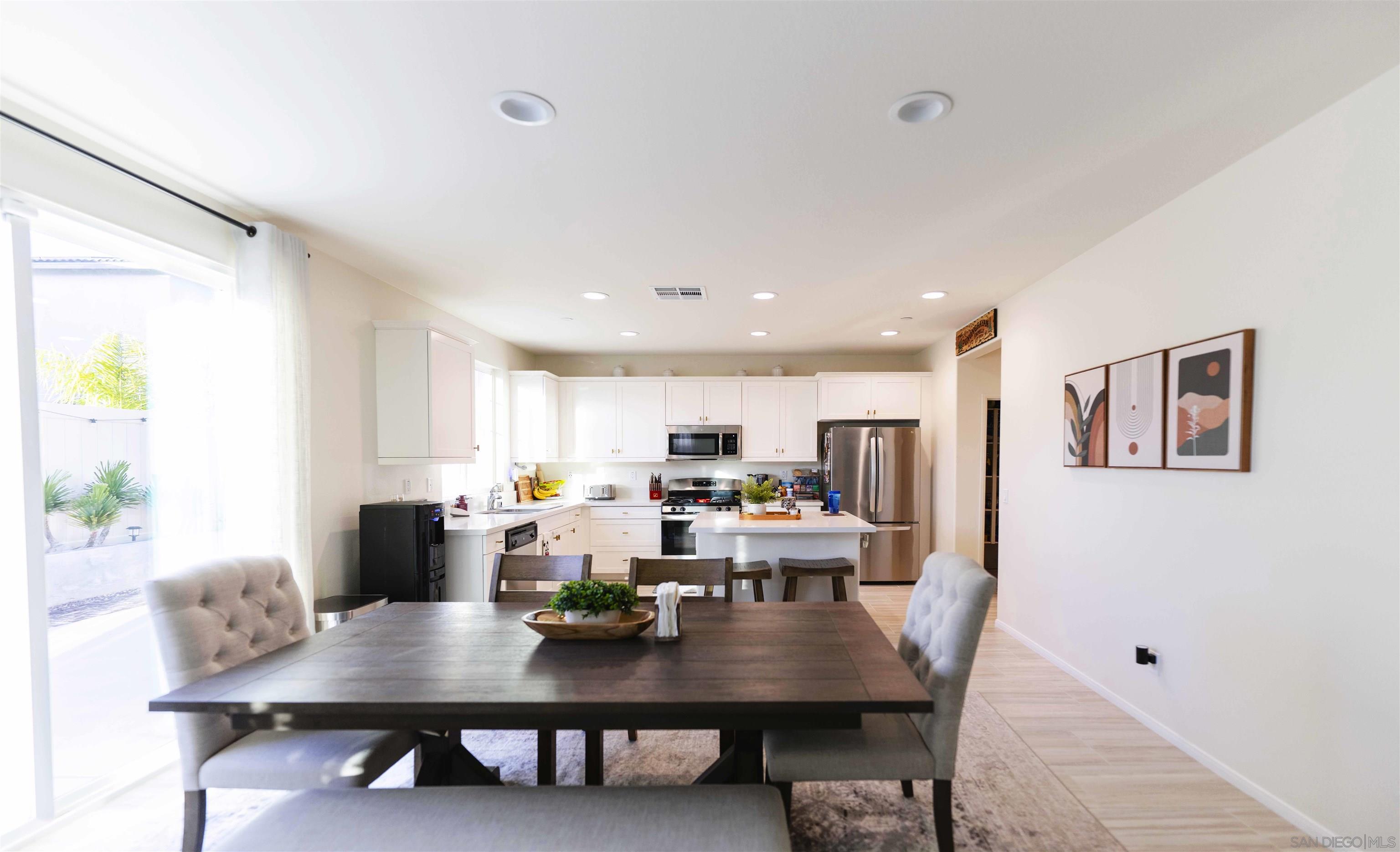 Detail Gallery Image 36 of 73 For 29137  Red Alder, Lake Elsinore,  CA 92530 - 3 Beds | 2/1 Baths