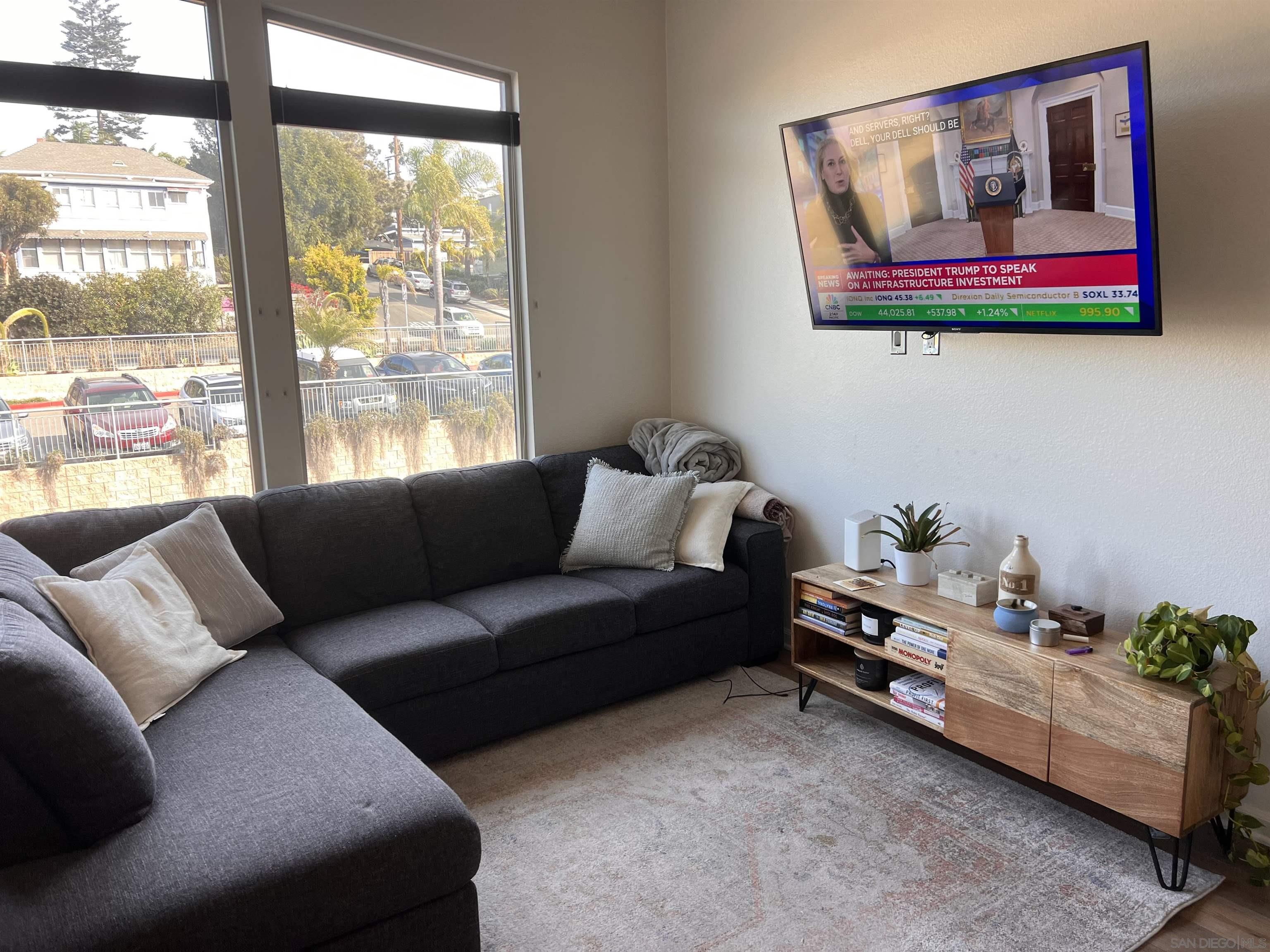 Detail Gallery Image 5 of 44 For 687 S Coast Highway  #305, Encinitas,  CA 92024 - 1 Beds | 1 Baths