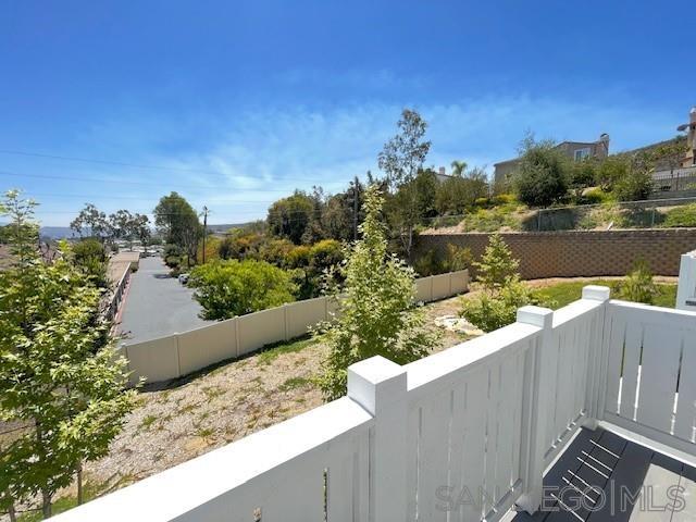 Detail Gallery Image 5 of 23 For 7835  Cypress Dr, Santee,  CA 92071 - 3 Beds | 2/1 Baths