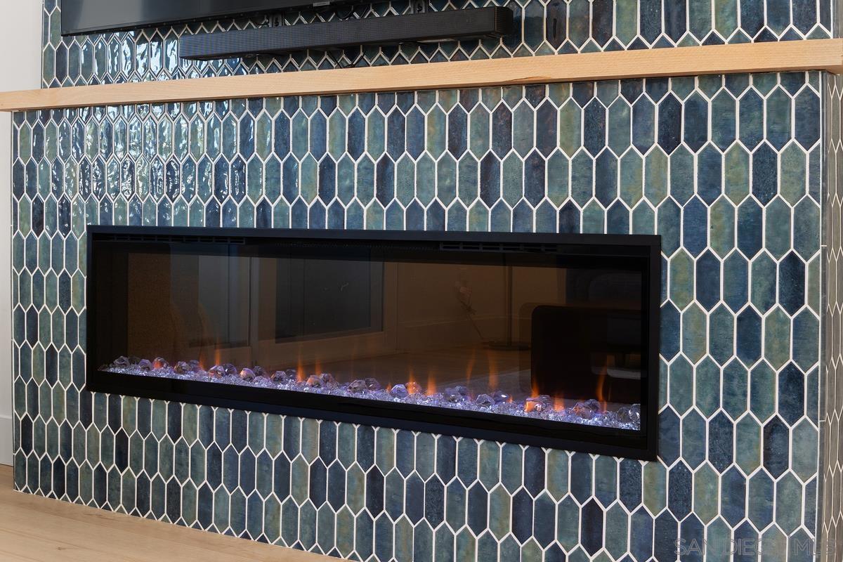 Detail Gallery Image 3 of 40 For 401 N Coast Hwy  #303,  Oceanside,  CA 92054 - 3 Beds | 3 Baths