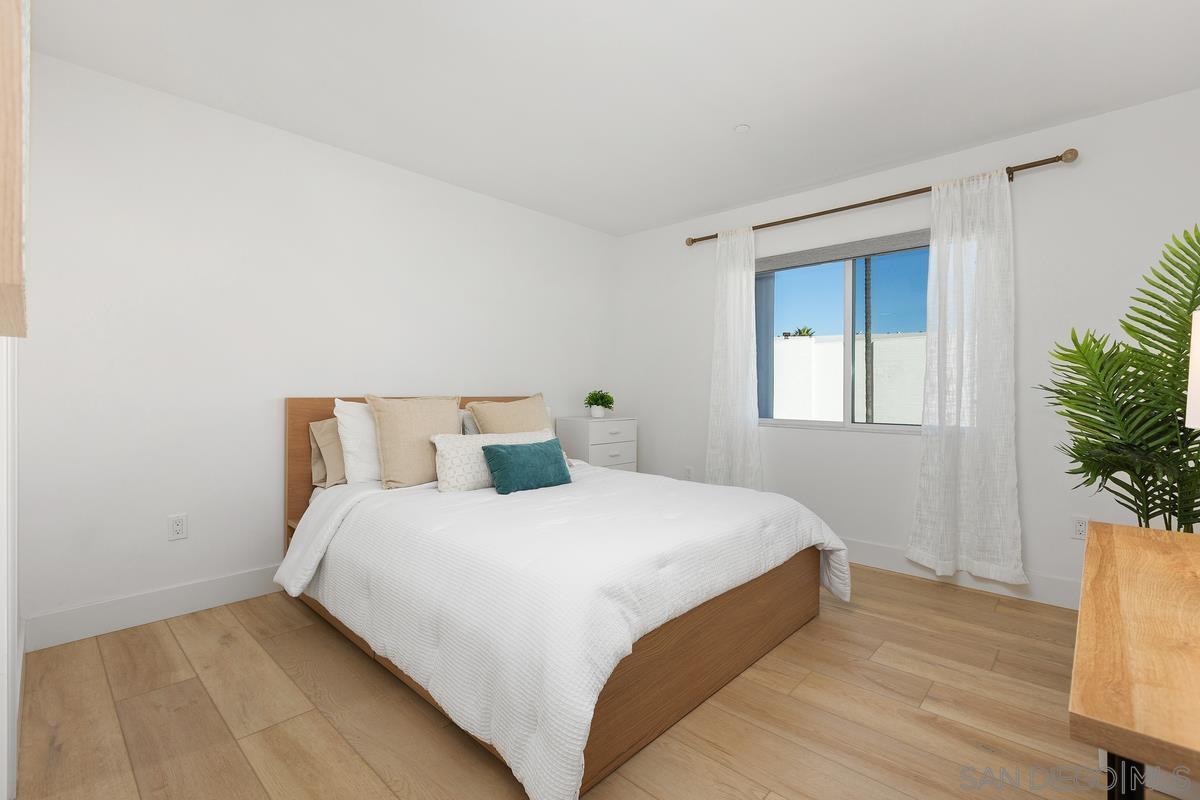 Detail Gallery Image 25 of 40 For 401 N Coast Hwy  #303,  Oceanside,  CA 92054 - 3 Beds | 3 Baths