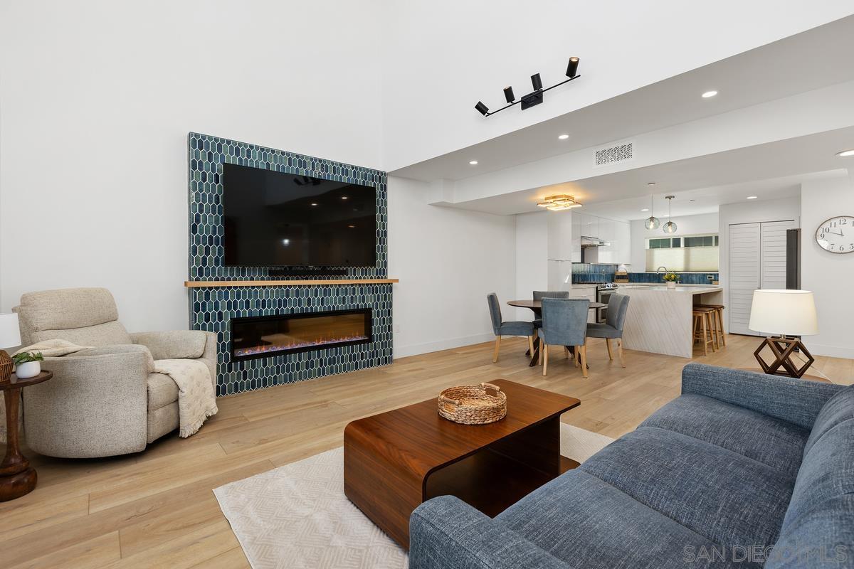 Detail Gallery Image 9 of 40 For 401 N Coast Hwy  #303,  Oceanside,  CA 92054 - 3 Beds | 3 Baths