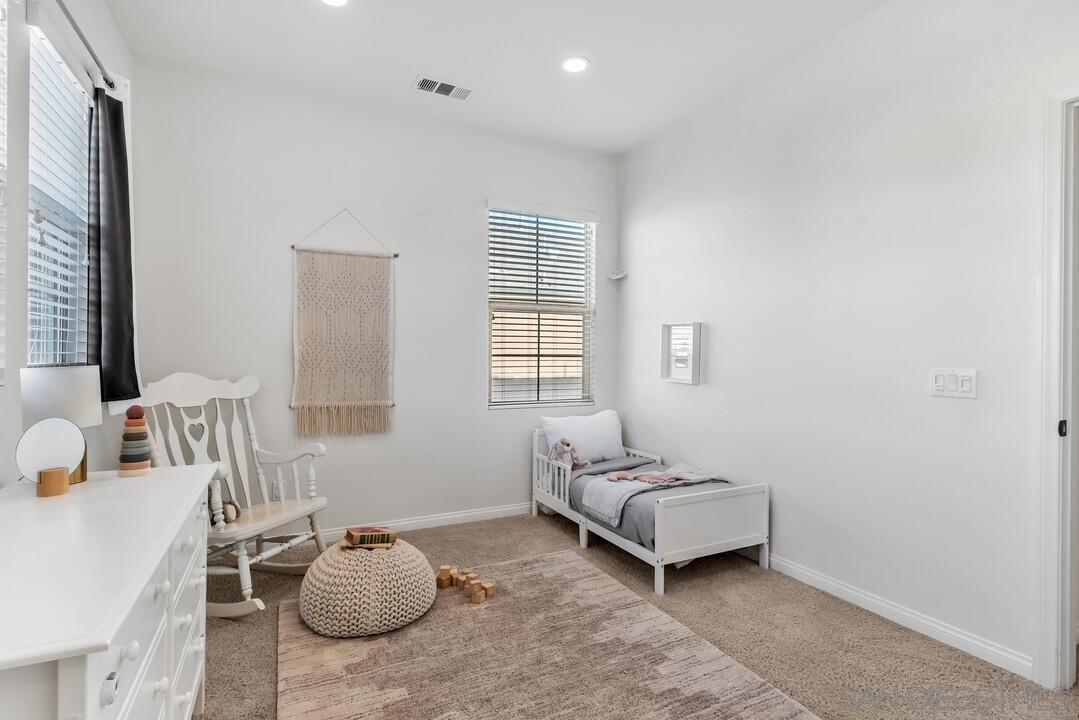 Detail Gallery Image 26 of 52 For 3035  Starry Night Dr, Escondido,  CA 92029 - 5 Beds | 4/1 Baths