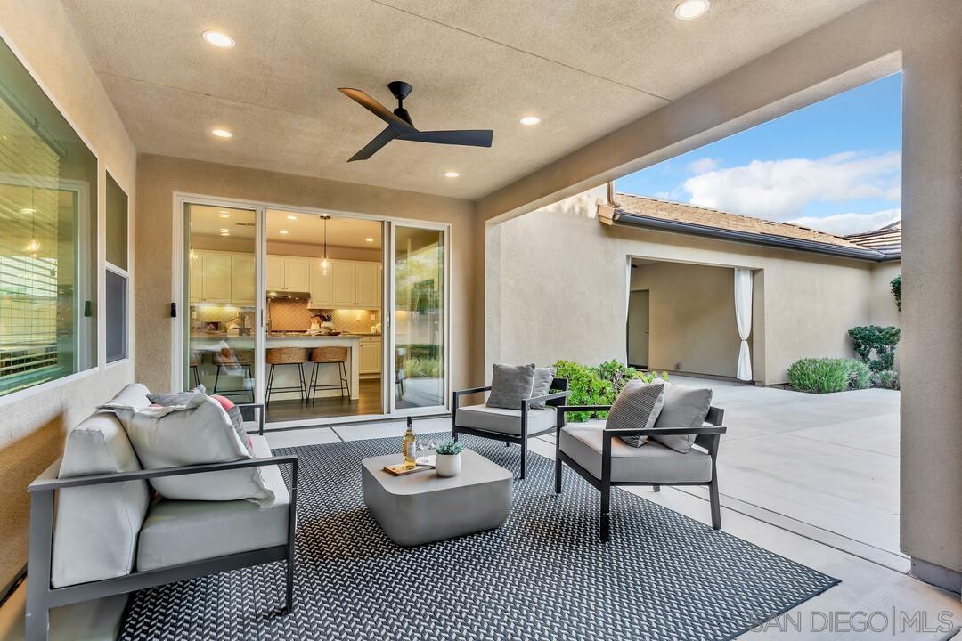 Detail Gallery Image 35 of 52 For 3035  Starry Night Dr, Escondido,  CA 92029 - 5 Beds | 4/1 Baths