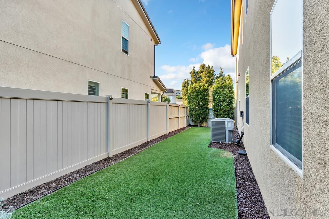 Detail Gallery Image 40 of 52 For 3035  Starry Night Dr, Escondido,  CA 92029 - 5 Beds | 4/1 Baths