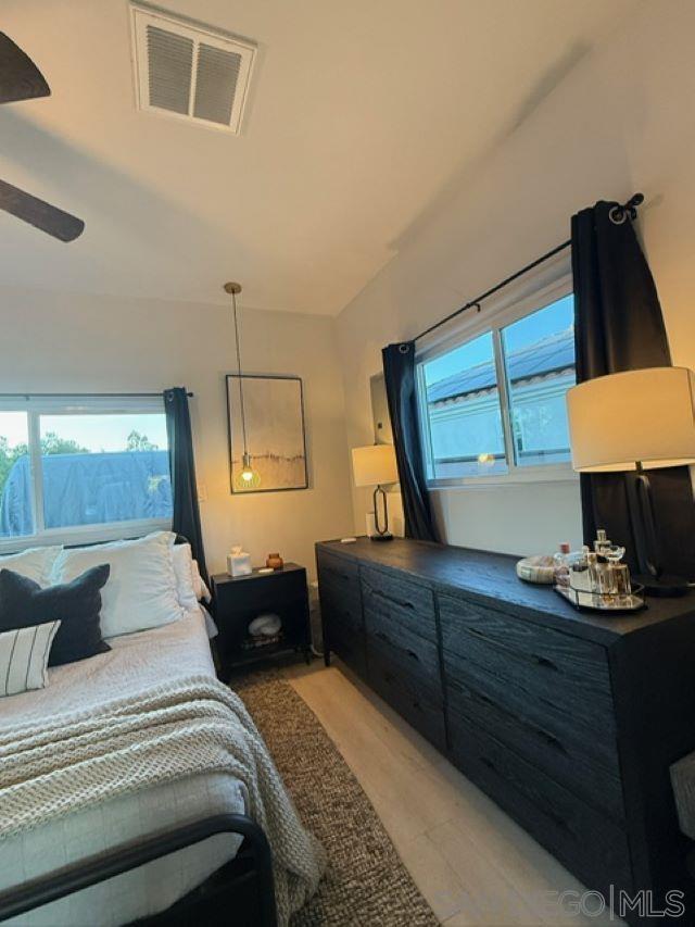 Detail Gallery Image 16 of 30 For 15851  Riparian Road, Poway,  CA 92064 - 1 Beds | 2 Baths