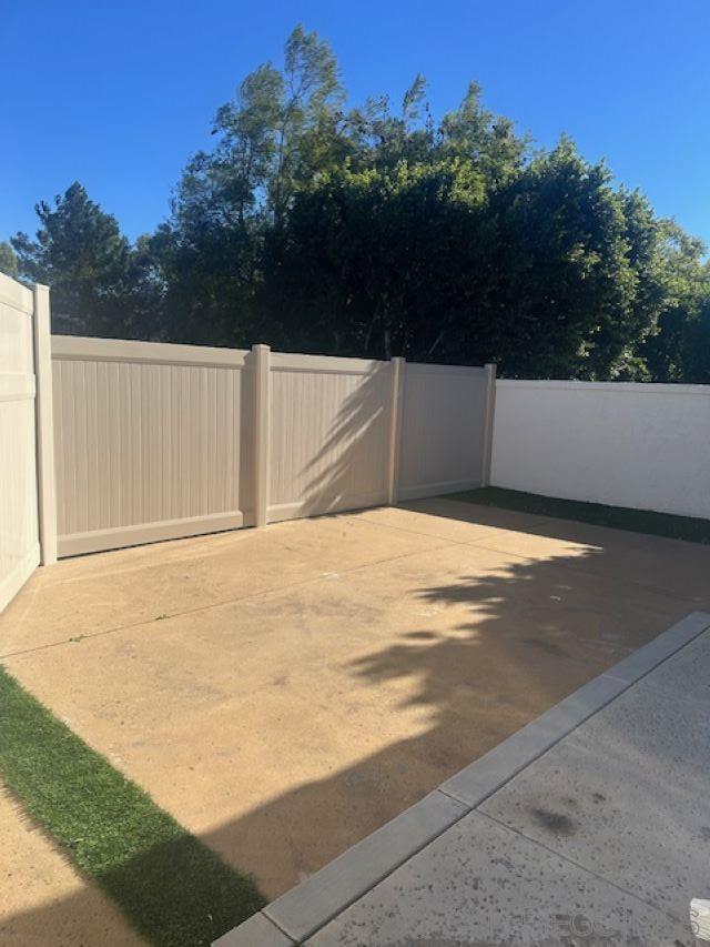 Detail Gallery Image 23 of 30 For 15851  Riparian Road, Poway,  CA 92064 - 1 Beds | 2 Baths