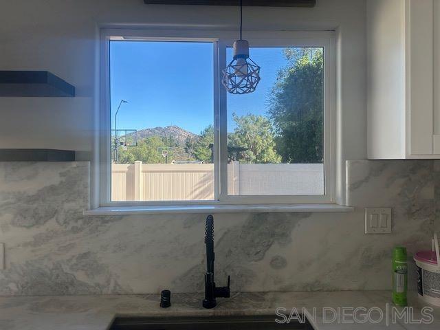 Detail Gallery Image 7 of 30 For 15851  Riparian Road, Poway,  CA 92064 - 1 Beds | 2 Baths