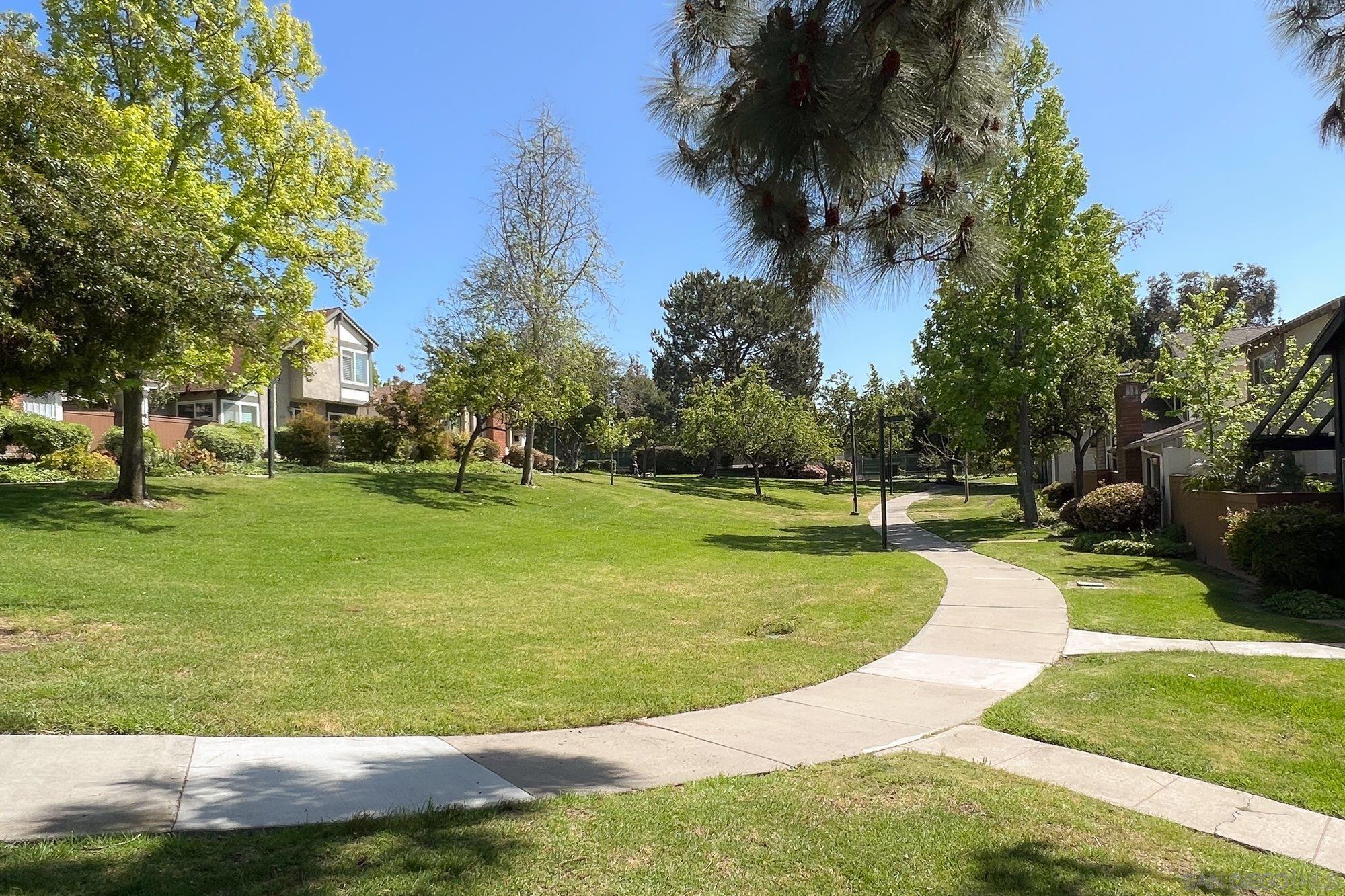 Detail Gallery Image 46 of 52 For 10690  Esmeraldas Drive, San Diego,  CA 92124 - 3 Beds | 1/1 Baths