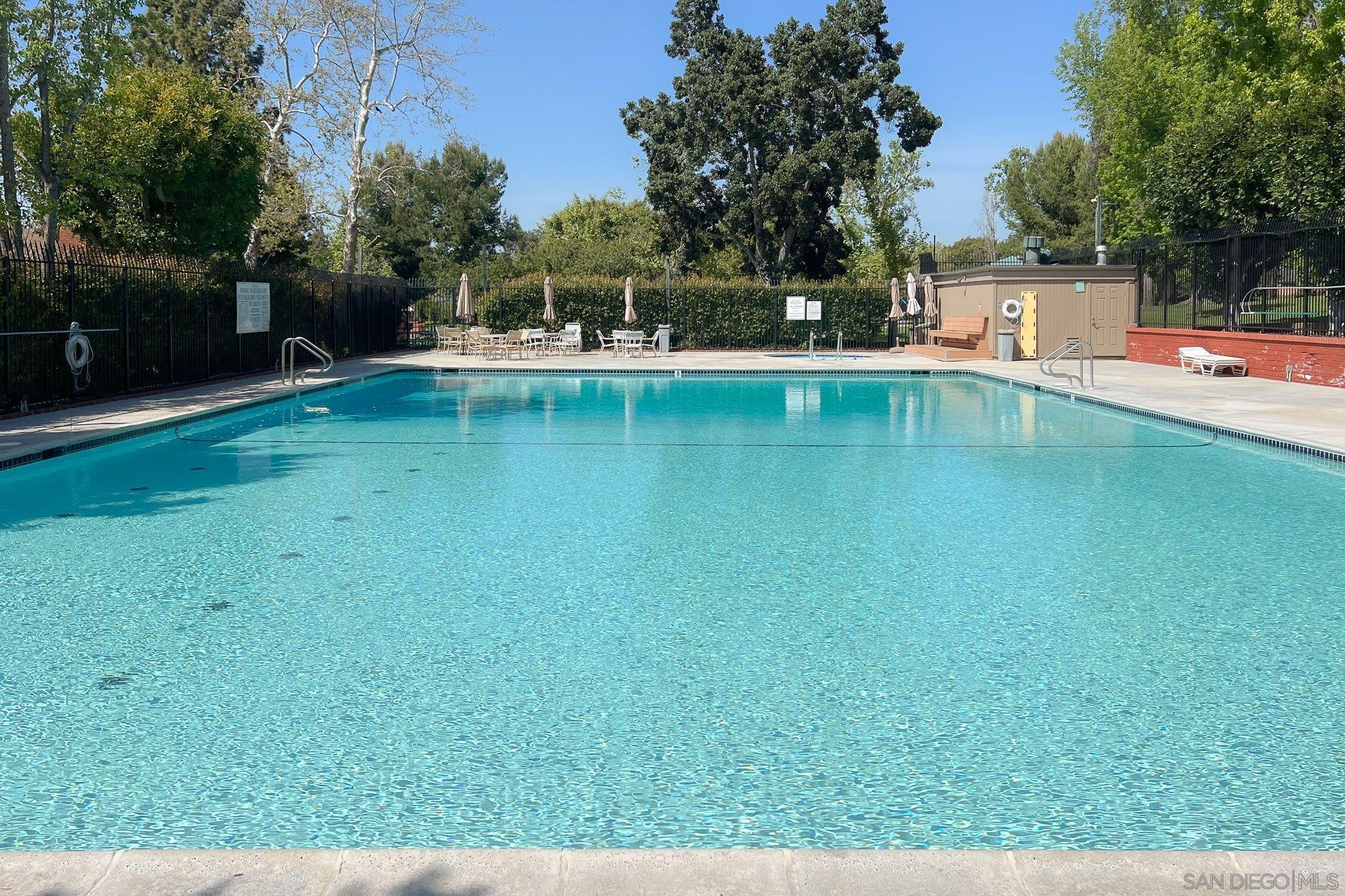 Detail Gallery Image 49 of 52 For 10690  Esmeraldas Drive, San Diego,  CA 92124 - 3 Beds | 1/1 Baths