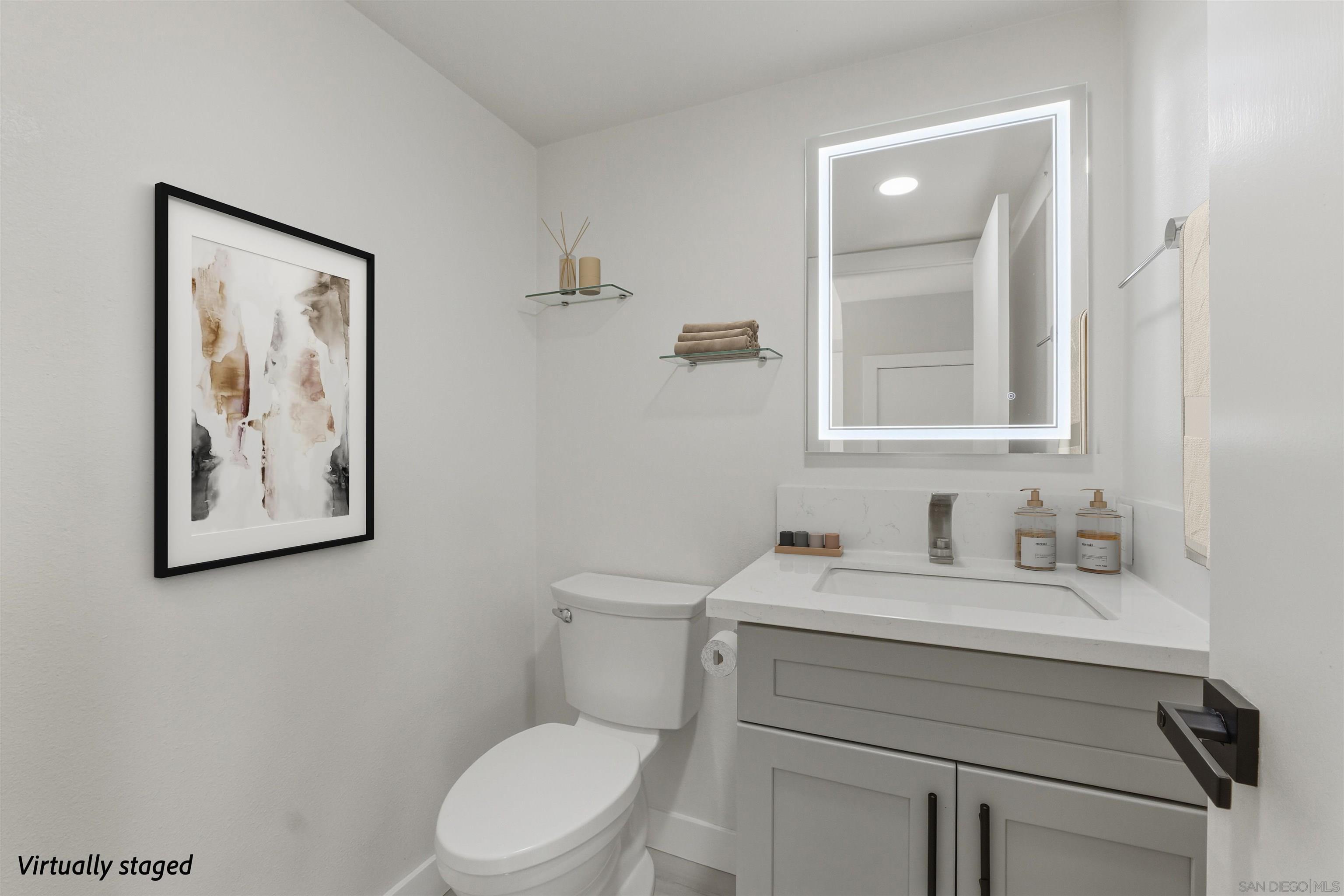 Detail Gallery Image 9 of 52 For 10690  Esmeraldas Drive, San Diego,  CA 92124 - 3 Beds | 1/1 Baths