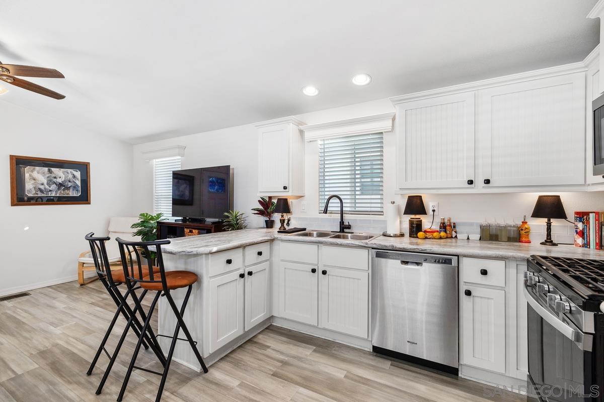 Detail Gallery Image 13 of 28 For 8545  Mission Gorge Rd  Spc 336a,  Santee,  CA 92071 - 1 Beds | 1/1 Baths