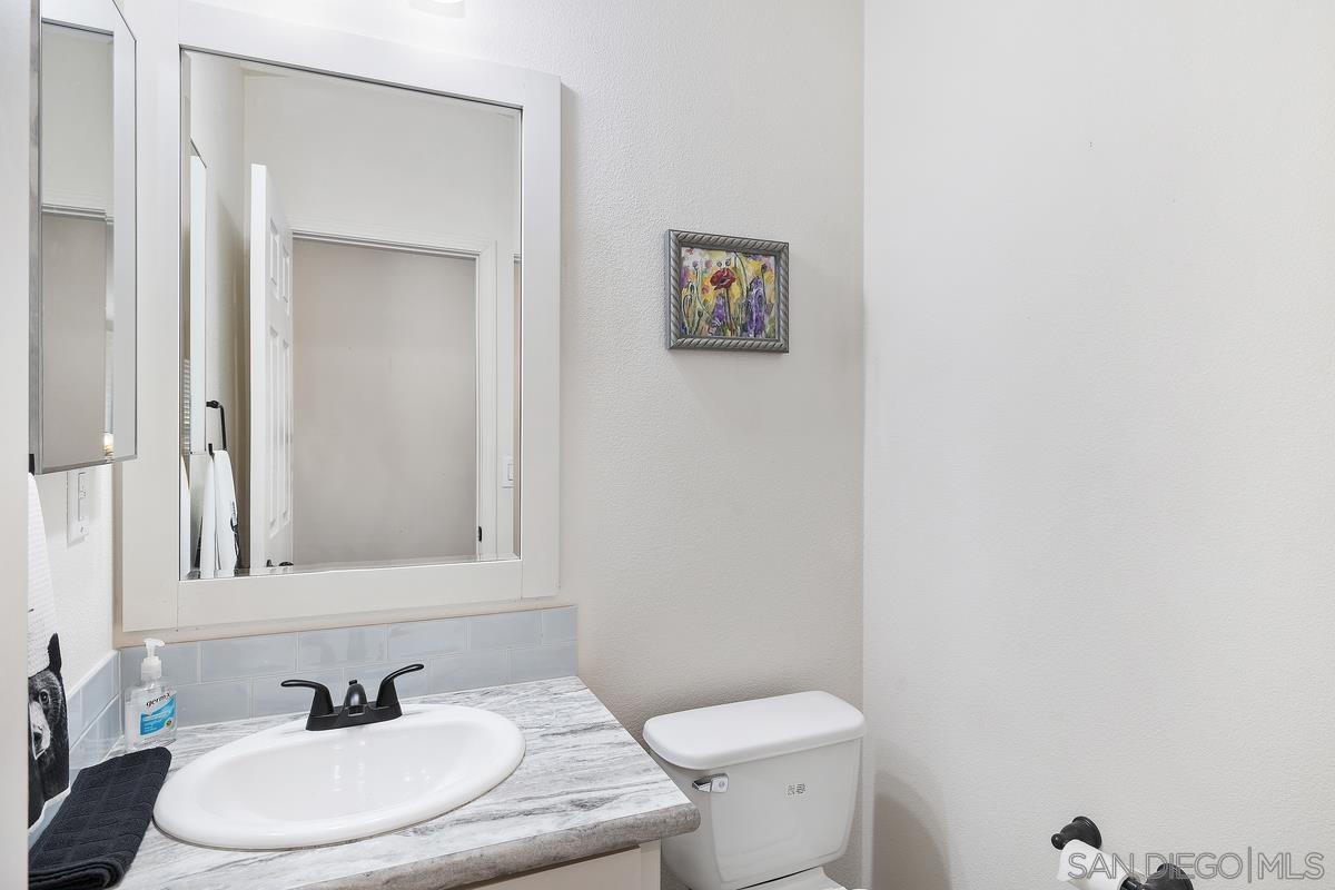 Detail Gallery Image 15 of 28 For 8545  Mission Gorge Rd  Spc 336a,  Santee,  CA 92071 - 1 Beds | 1/1 Baths