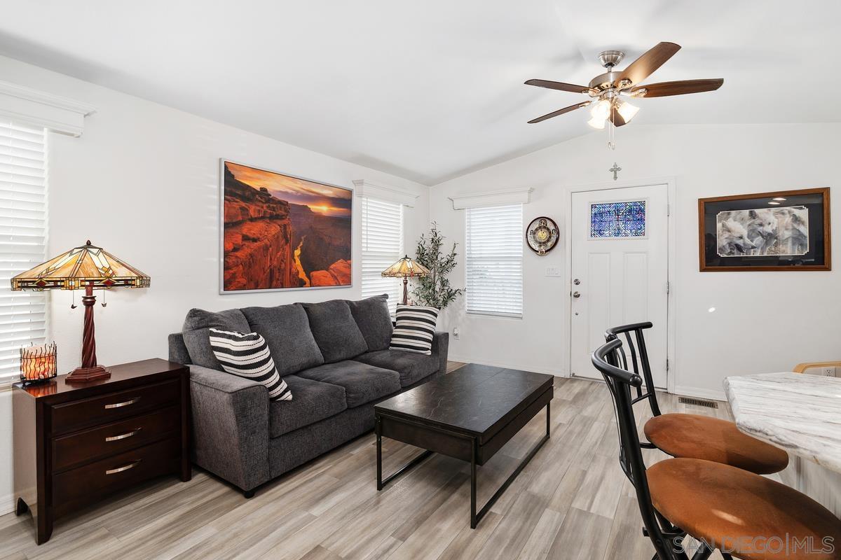 Detail Gallery Image 9 of 28 For 8545  Mission Gorge Rd  Spc 336a,  Santee,  CA 92071 - 1 Beds | 1/1 Baths