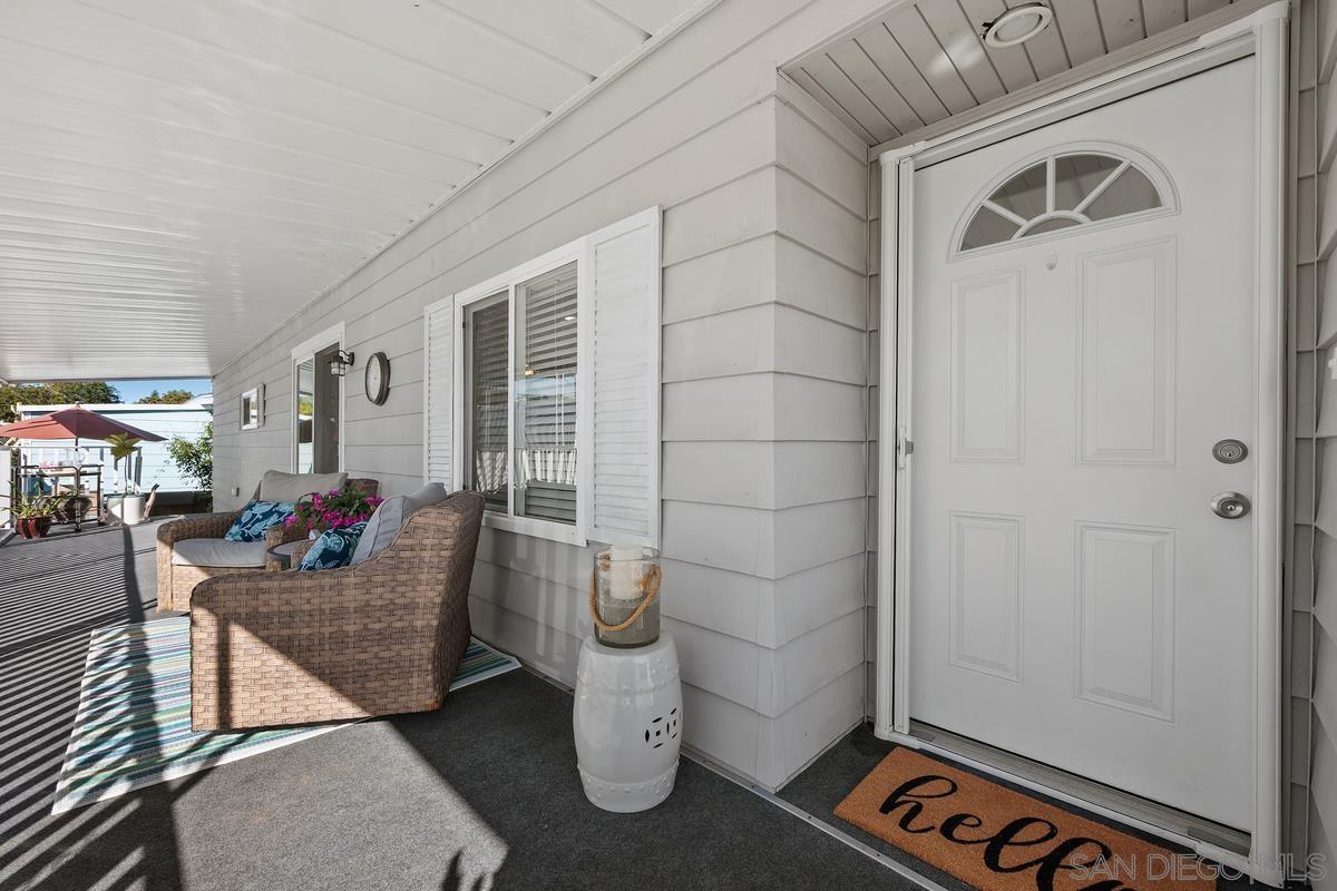 Detail Gallery Image 4 of 52 For 7004  San Carlos Street, Carlsbad,  CA 92011 - 2 Beds | 2 Baths