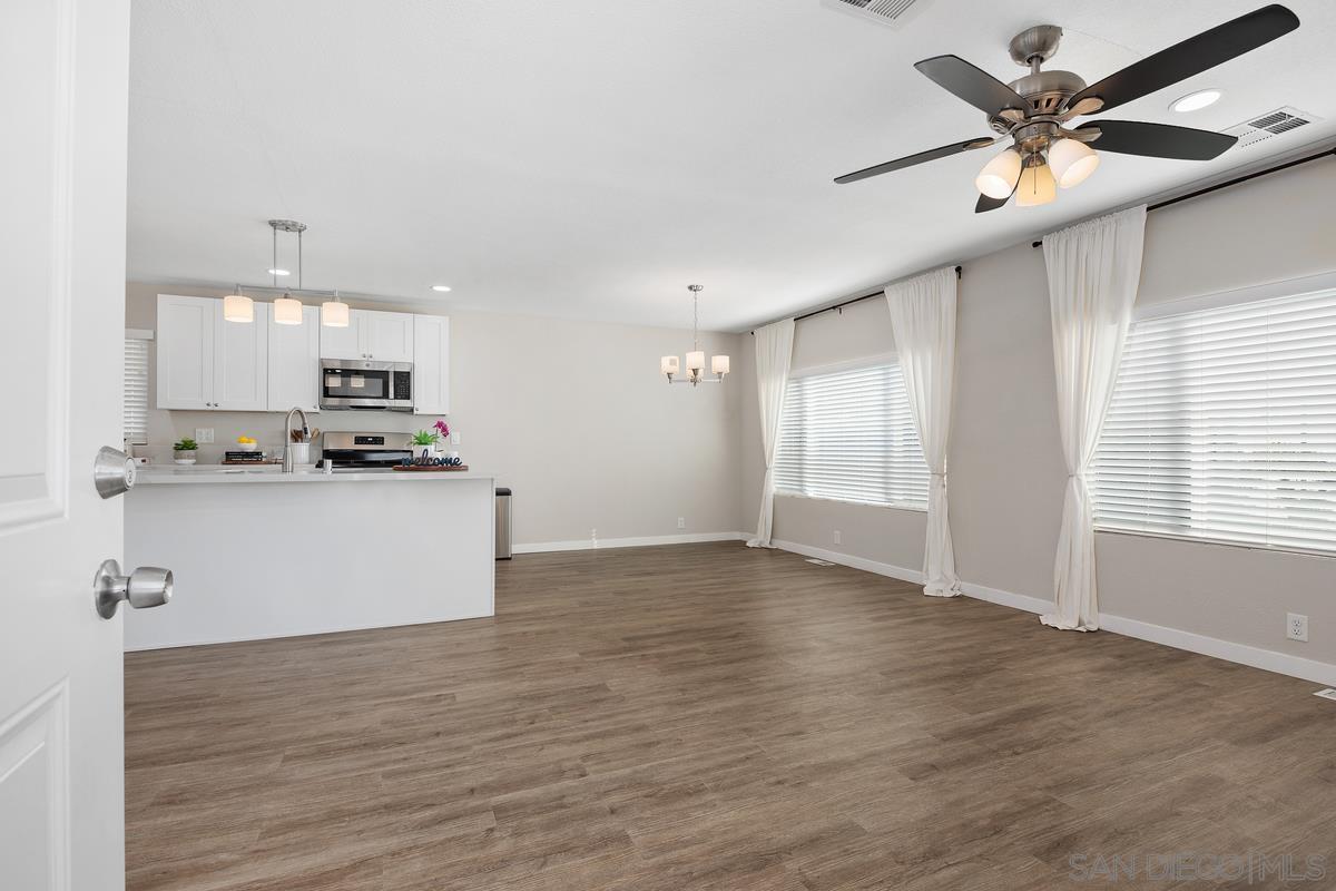 Detail Gallery Image 9 of 52 For 7004  San Carlos Street, Carlsbad,  CA 92011 - 2 Beds | 2 Baths