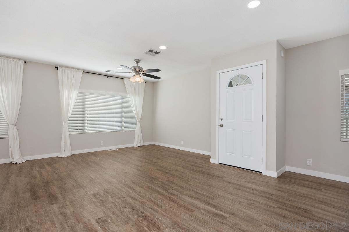 Detail Gallery Image 10 of 52 For 7004  San Carlos Street, Carlsbad,  CA 92011 - 2 Beds | 2 Baths