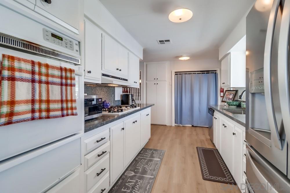 Detail Gallery Image 12 of 24 For 8301  Mission Gorge Rd  194, Santee,  CA 92071 - 2 Beds | 2 Baths