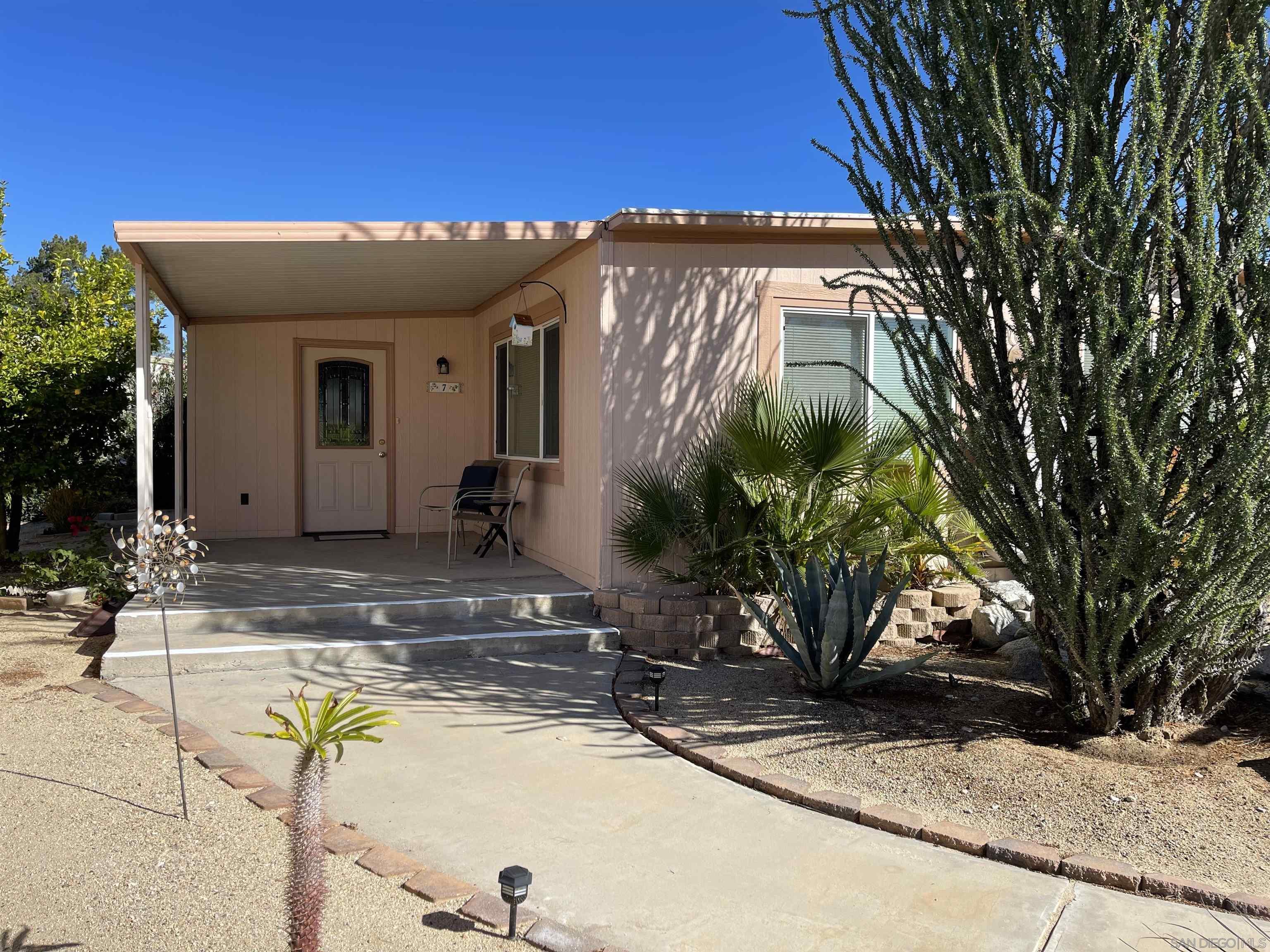 Front Image Thumbnail for SD2600791