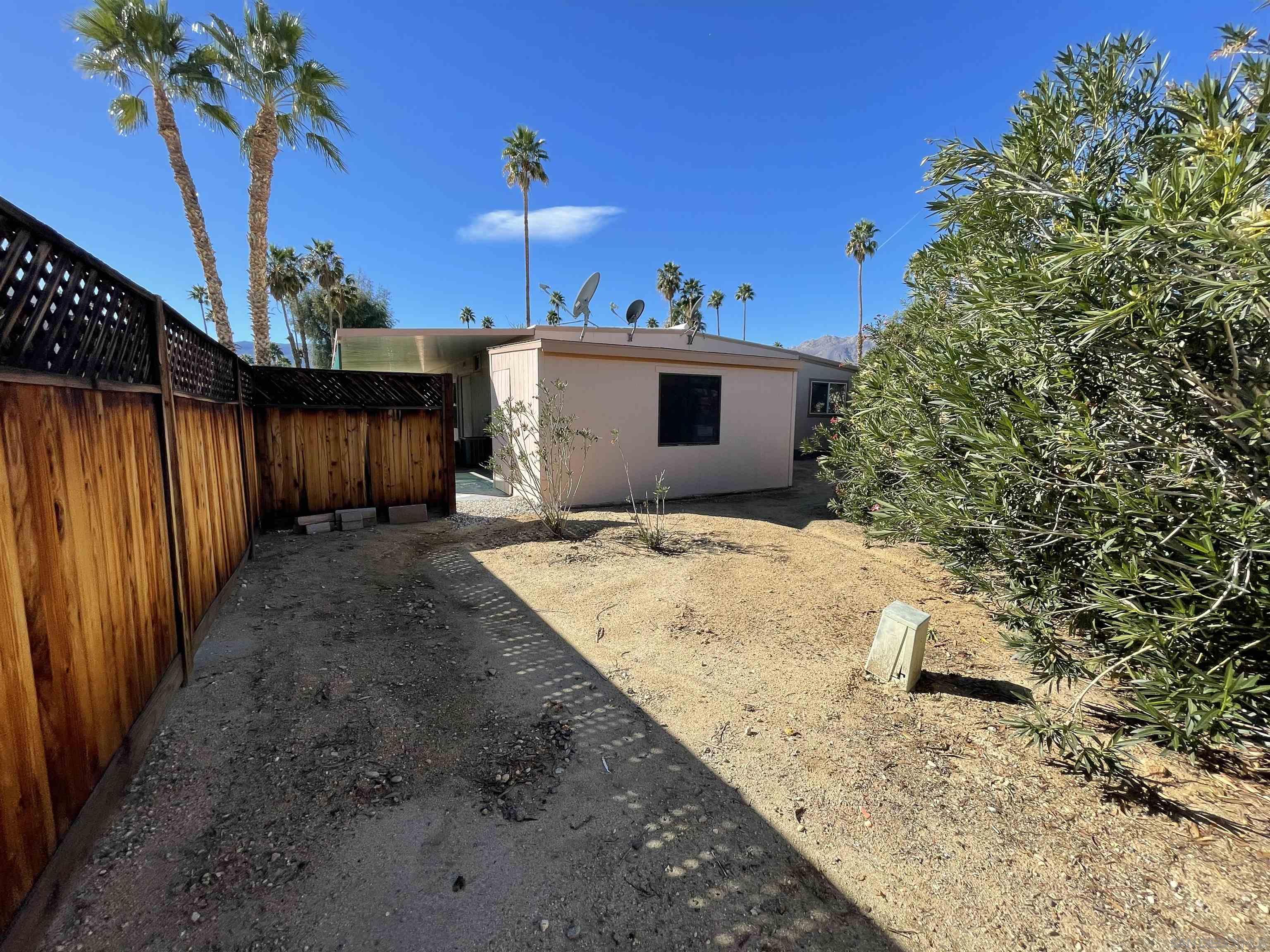 Detail Gallery Image 14 of 19 For 1010  Palm Canyon Dr  7, Borrego Springs,  CA 92004 - 2 Beds | 2 Baths