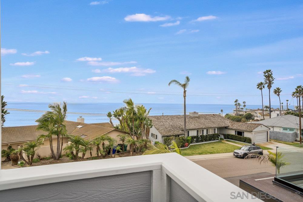 Detail Gallery Image 18 of 30 For 5247  Chelsea, La Jolla,  CA 92037 - 5 Beds | 3/1 Baths