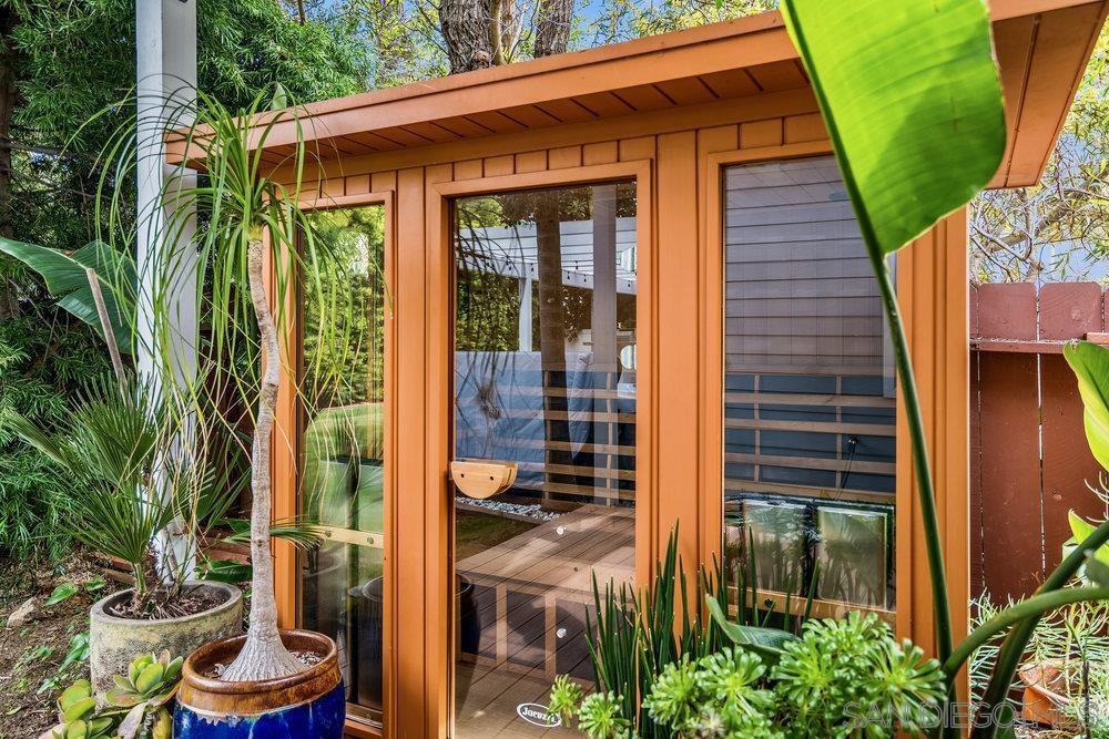 Detail Gallery Image 26 of 30 For 5247  Chelsea, La Jolla,  CA 92037 - 5 Beds | 3/1 Baths