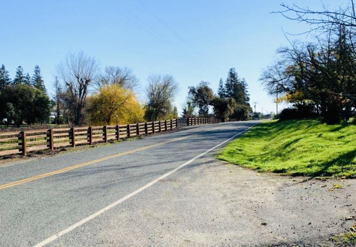 Detail Gallery Image 4 of 27 For 19901  Atkins Road, Lodi,  CA 95240 - 4 Beds | 3 Baths