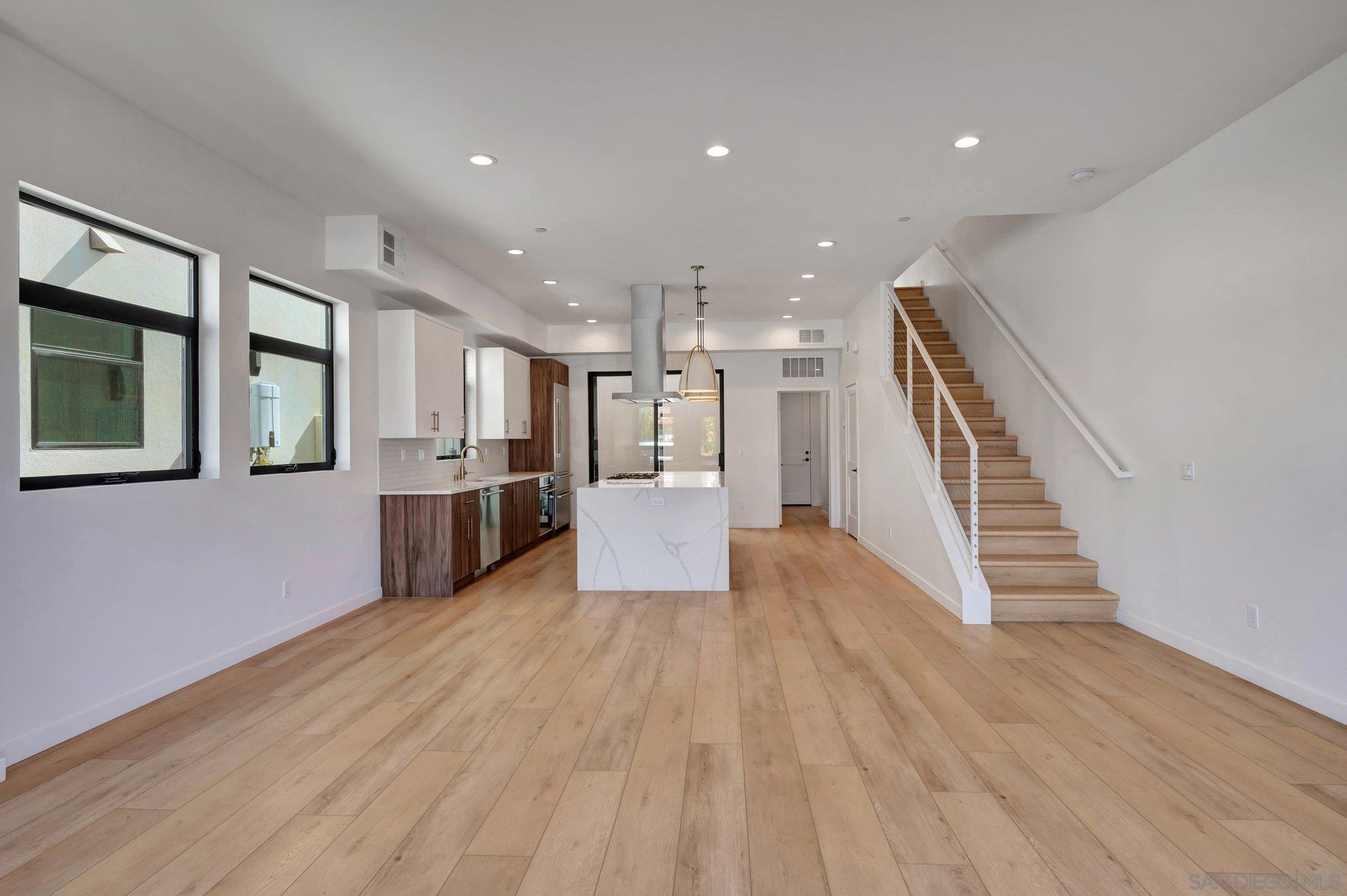 Detail Gallery Image 26 of 52 For 109  Daisy Ave, Imperial Beach,  CA 91932 - 3 Beds | 3/1 Baths