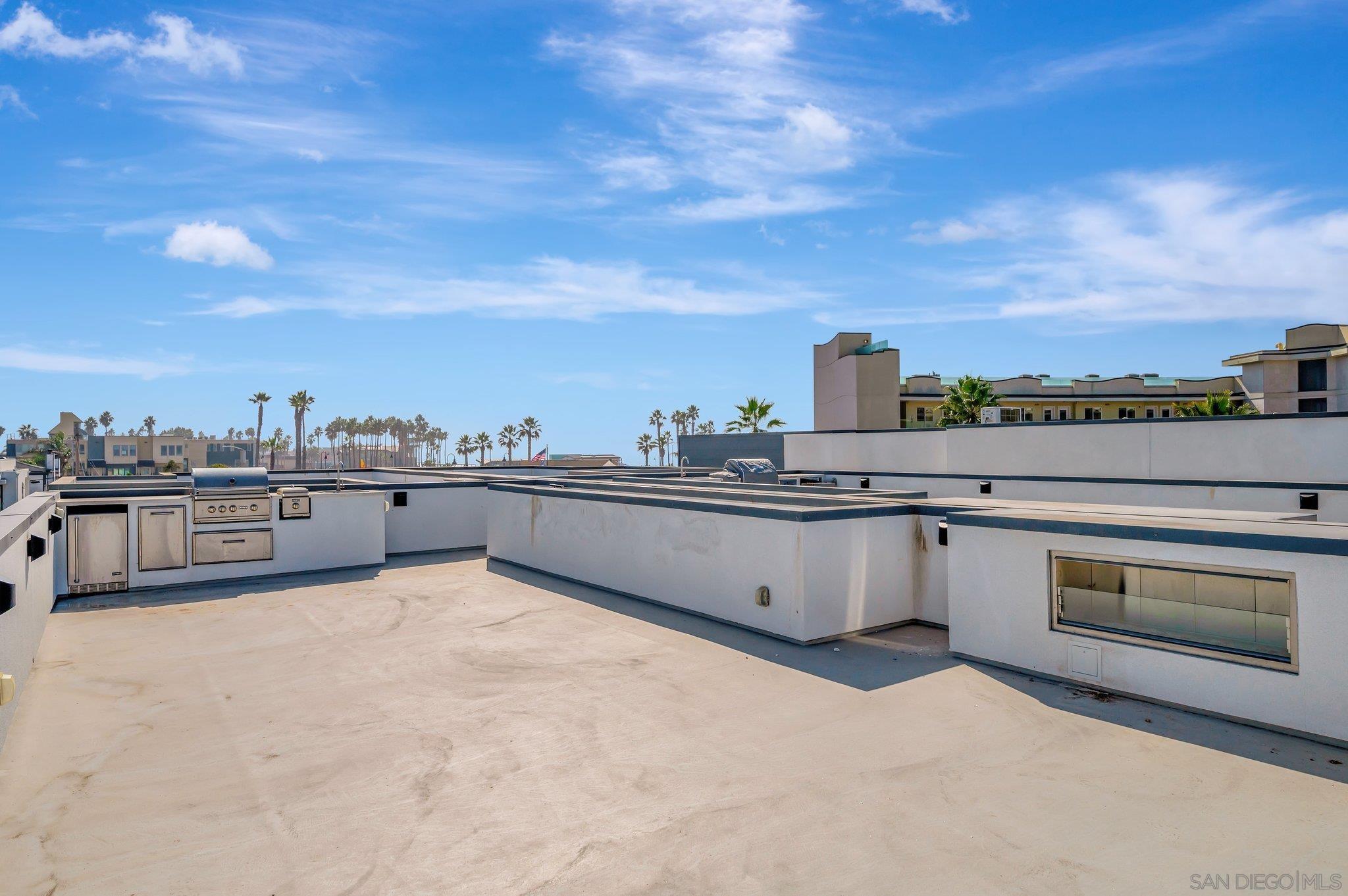 Detail Gallery Image 36 of 52 For 109  Daisy Ave, Imperial Beach,  CA 91932 - 3 Beds | 3/1 Baths