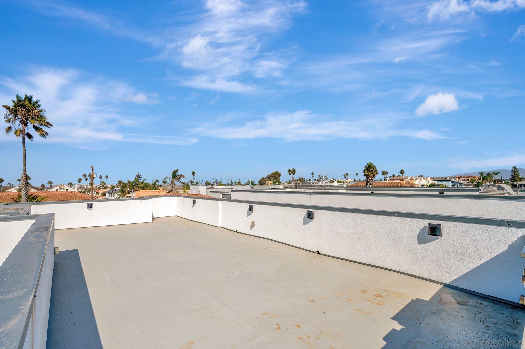 Detail Gallery Image 44 of 52 For 109  Daisy Ave, Imperial Beach,  CA 91932 - 3 Beds | 3/1 Baths
