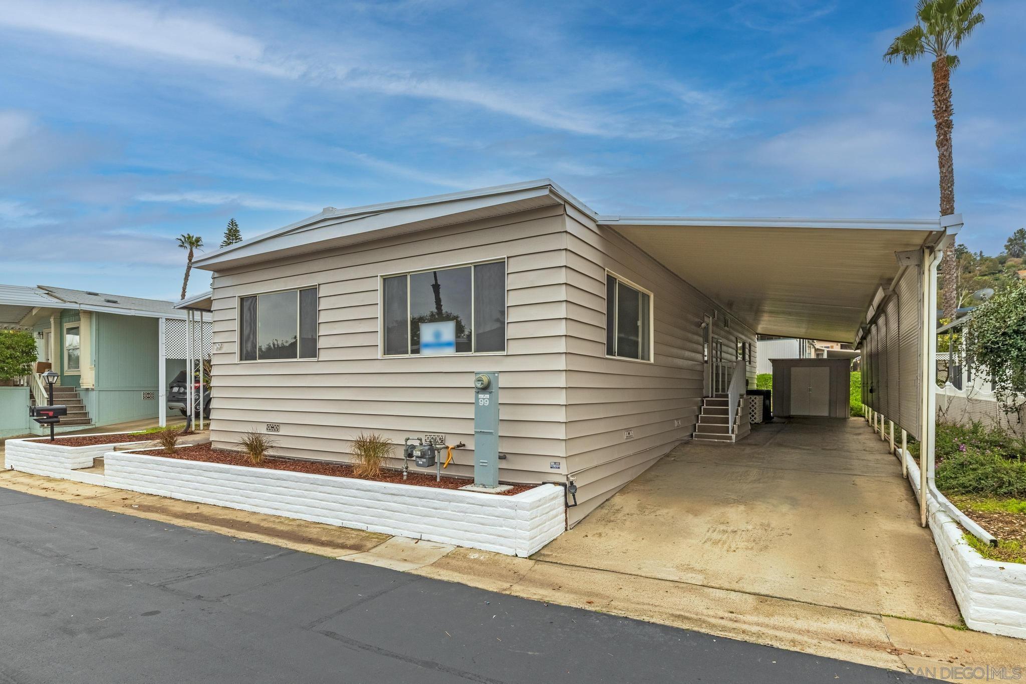 Detail Gallery Image 2 of 29 For 1440 S Orange Ave  99, El Cajon,  CA 92020 - 2 Beds | 2 Baths