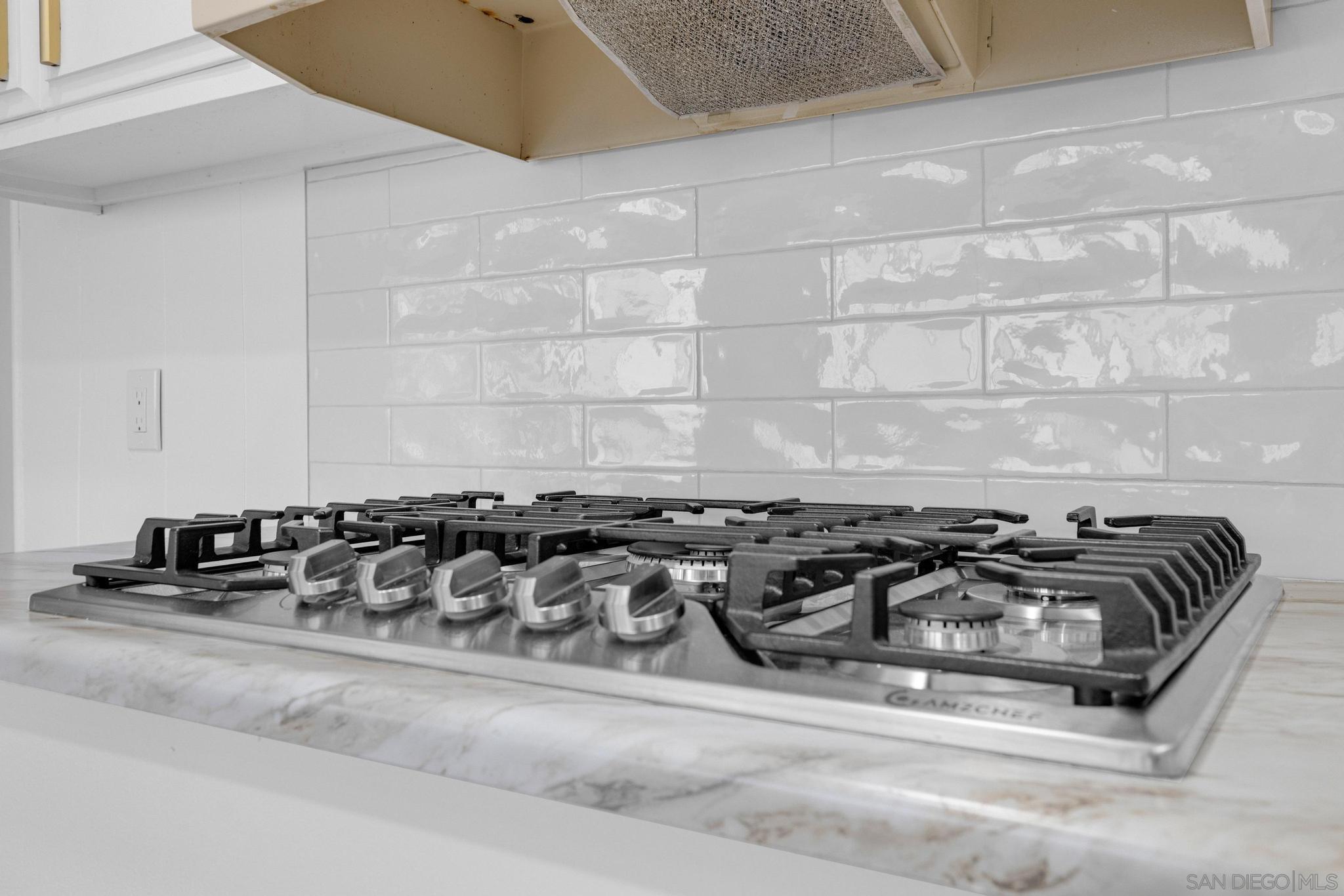 Detail Gallery Image 13 of 29 For 1440 S Orange Ave  99, El Cajon,  CA 92020 - 2 Beds | 2 Baths