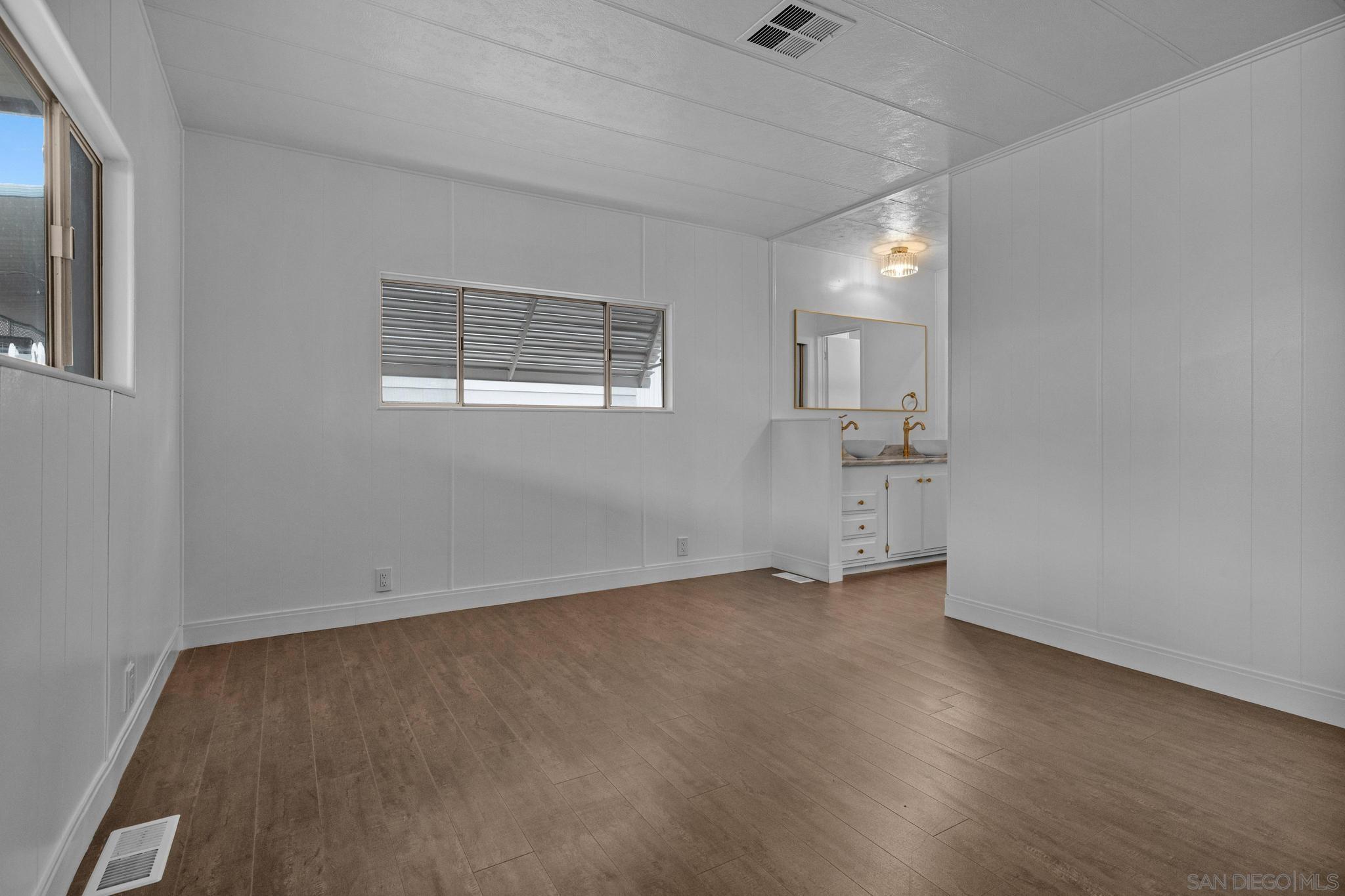 Detail Gallery Image 18 of 29 For 1440 S Orange Ave  99, El Cajon,  CA 92020 - 2 Beds | 2 Baths