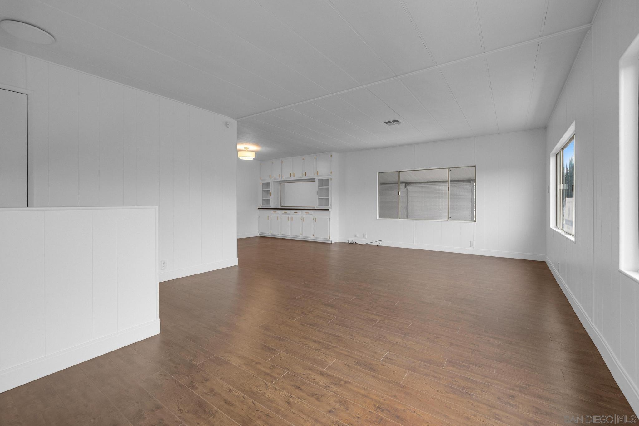 Detail Gallery Image 6 of 29 For 1440 S Orange Ave  99, El Cajon,  CA 92020 - 2 Beds | 2 Baths