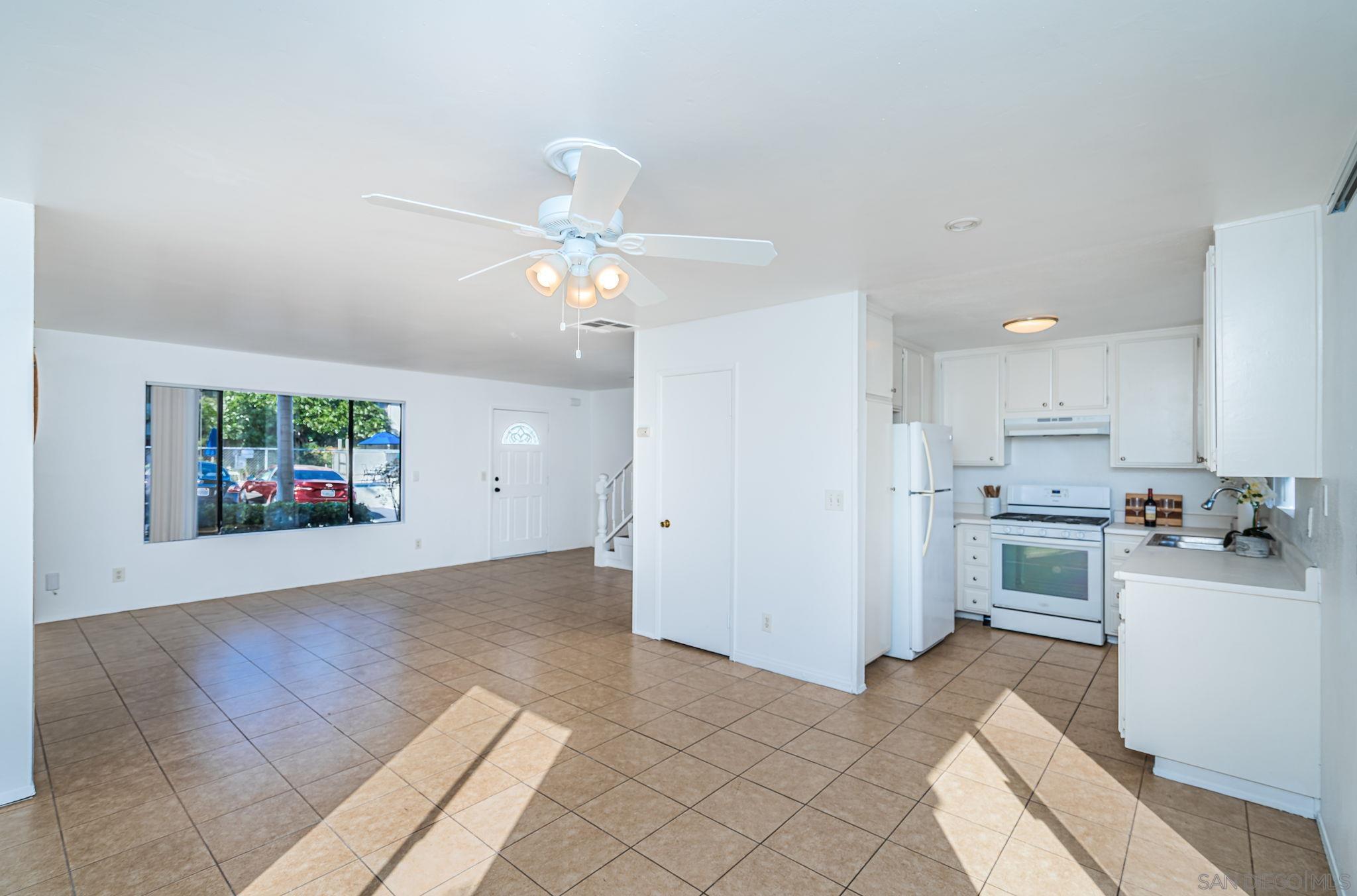 Detail Gallery Image 4 of 25 For 631  13th St  1, San Diego,  CA 92154 - 2 Beds | 2 Baths