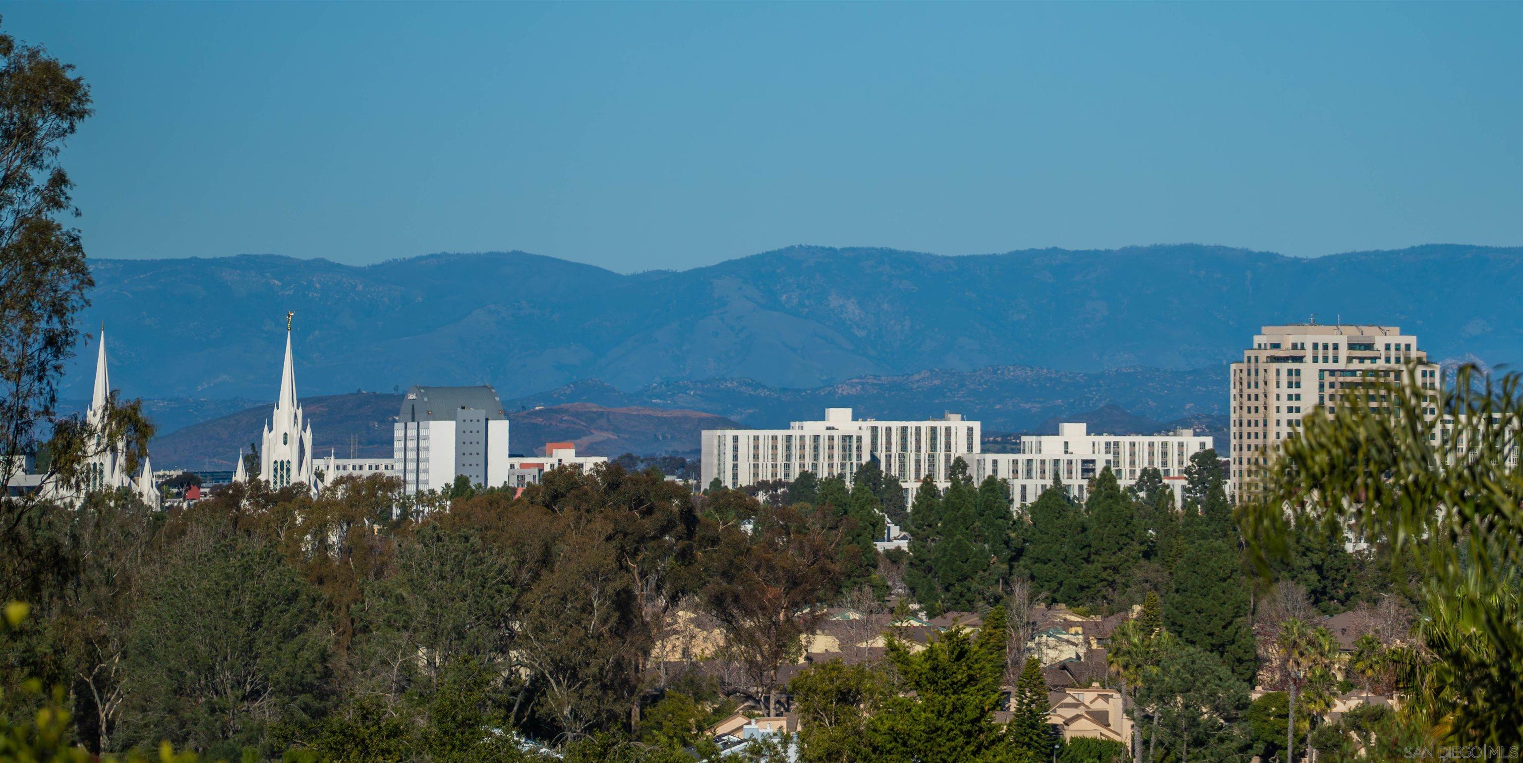 Detail Gallery Image 29 of 30 For 7835  La Jolla Vista Dr, La Jolla,  CA 92037 - 6 Beds | 8/1 Baths