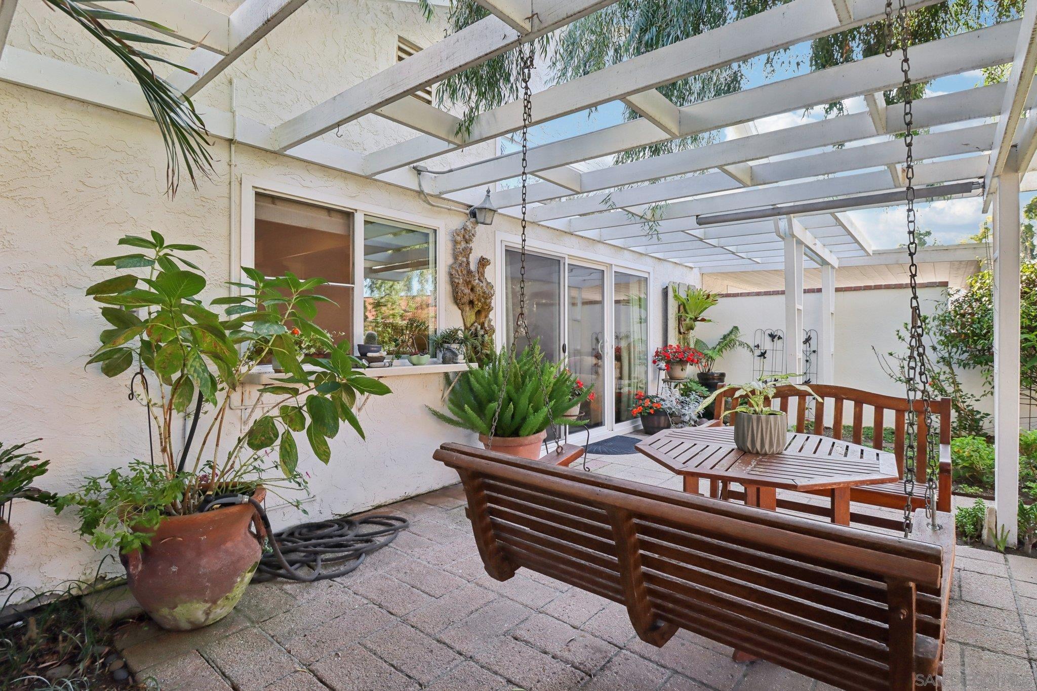 Detail Gallery Image 29 of 41 For 816  Caminito Azul, Carlsbad,  CA 92011 - 3 Beds | 2 Baths