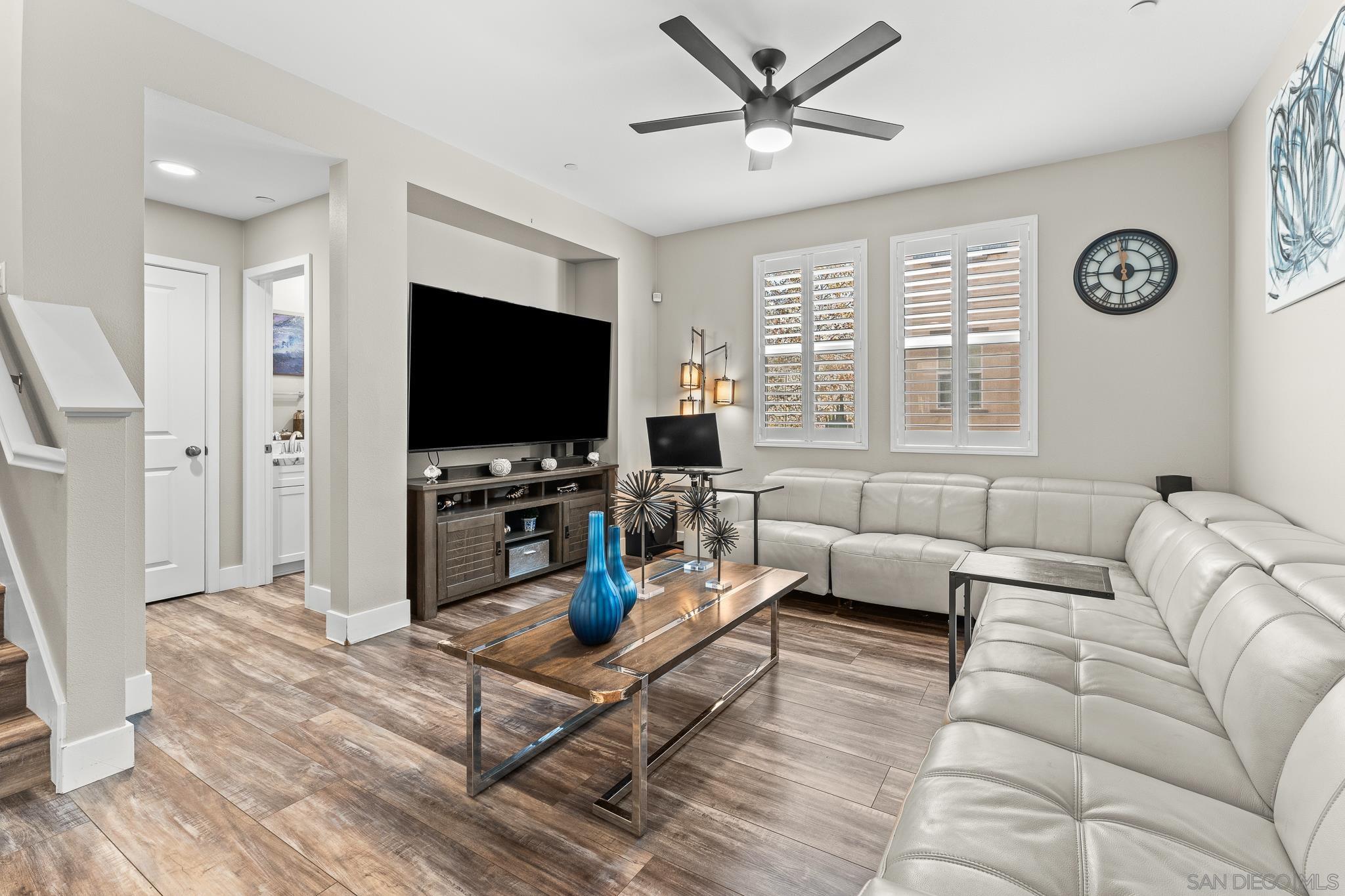 Detail Gallery Image 13 of 47 For 543 W Foothill Blvd  #120,  Glendora,  CA 91741 - 4 Beds | 2/1 Baths