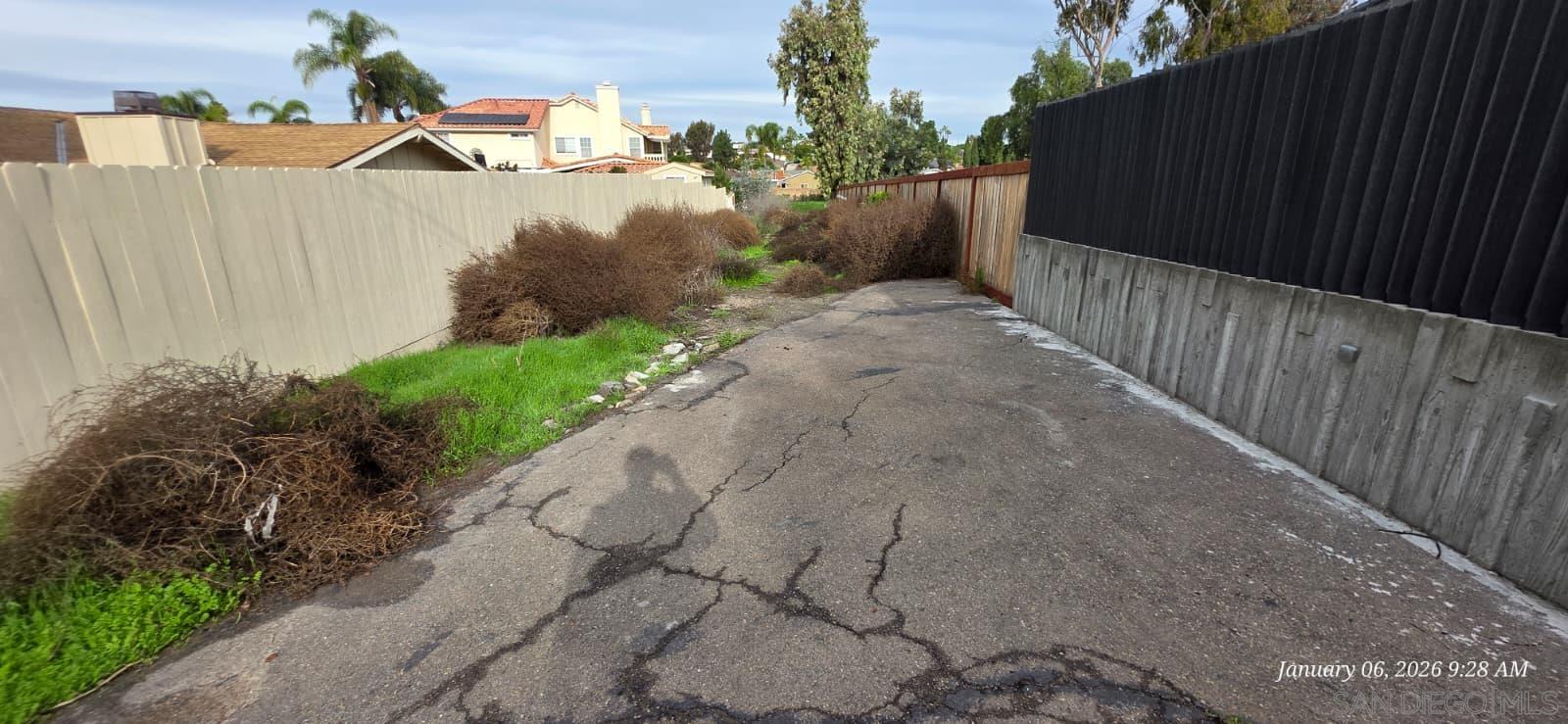 Detail Gallery Image 11 of 12 For , Bonita,  CA 91902 - – Beds | – Baths