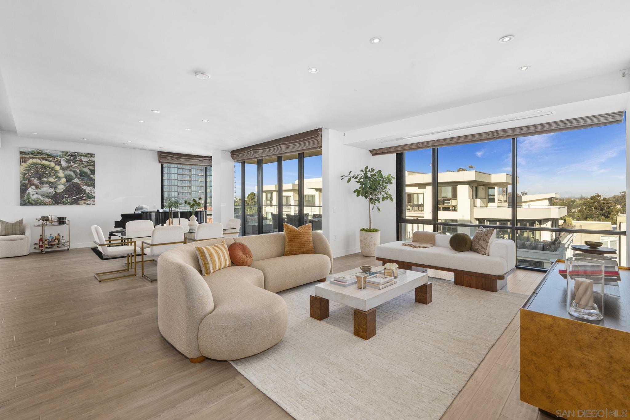 Detail Gallery Image 2 of 69 For 2604  5th Ave  #801,  San Diego,  CA 92103 - 2 Beds | 2/1 Baths