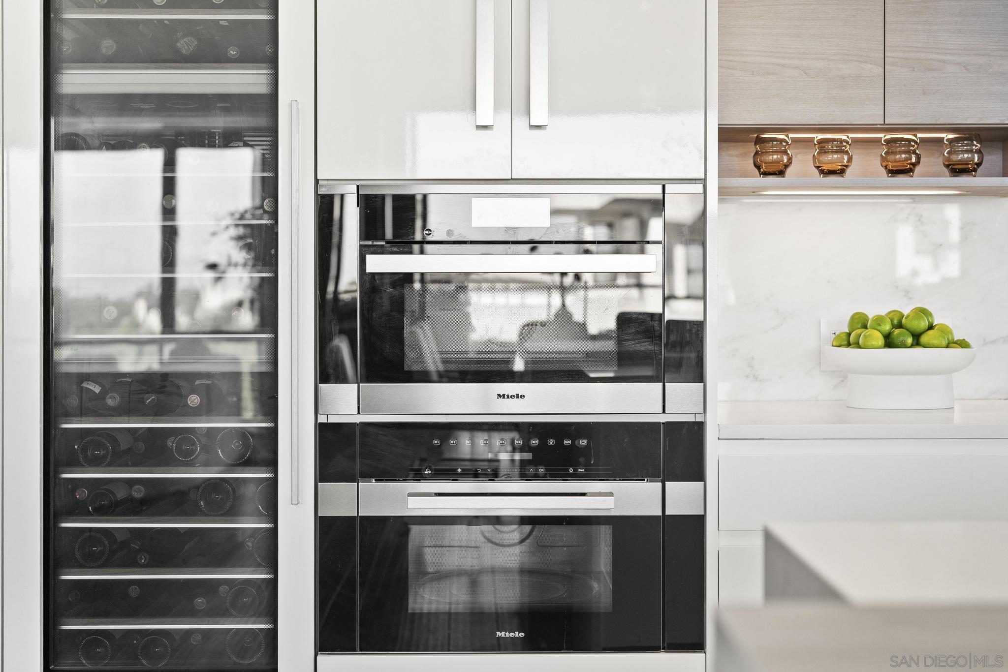 Detail Gallery Image 12 of 69 For 2604  5th Ave  #801,  San Diego,  CA 92103 - 2 Beds | 2/1 Baths