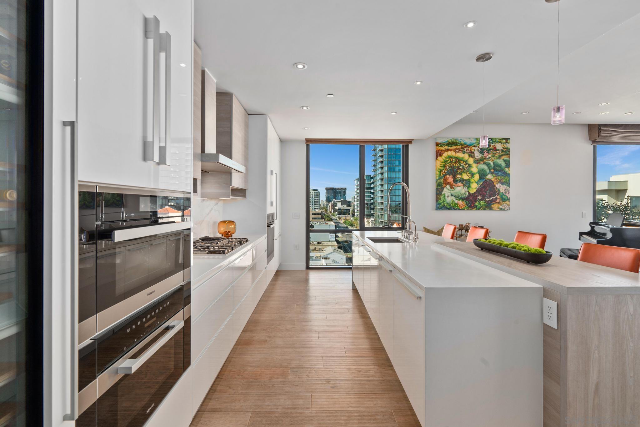 Detail Gallery Image 15 of 69 For 2604  5th Ave  #801,  San Diego,  CA 92103 - 2 Beds | 2/1 Baths