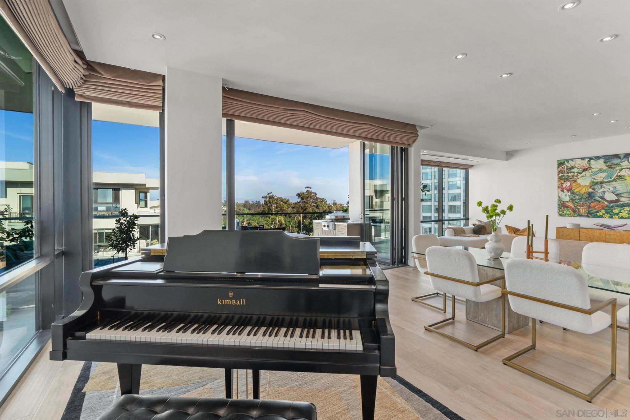 Detail Gallery Image 22 of 69 For 2604  5th Ave  #801,  San Diego,  CA 92103 - 2 Beds | 2/1 Baths