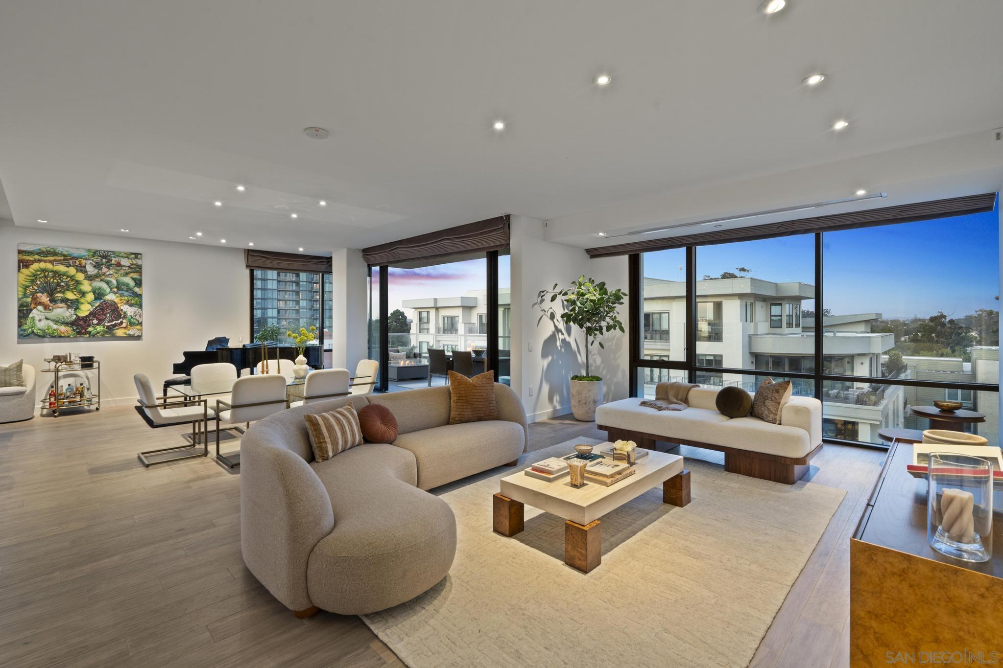 Detail Gallery Image 4 of 69 For 2604  5th Ave  #801,  San Diego,  CA 92103 - 2 Beds | 2/1 Baths