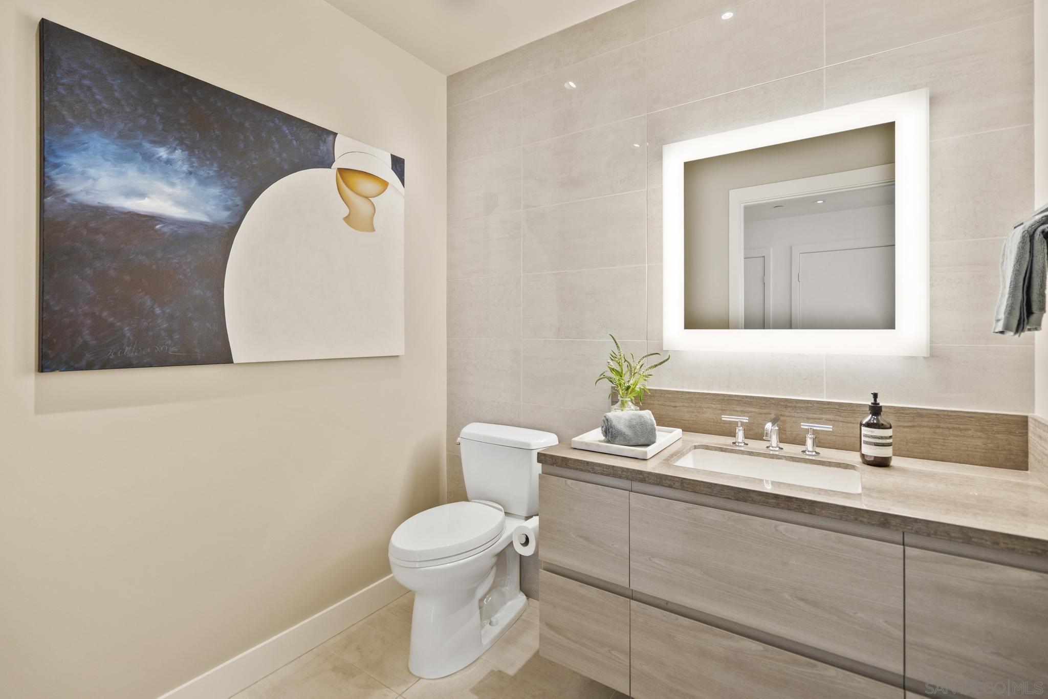 Detail Gallery Image 37 of 69 For 2604  5th Ave  #801,  San Diego,  CA 92103 - 2 Beds | 2/1 Baths