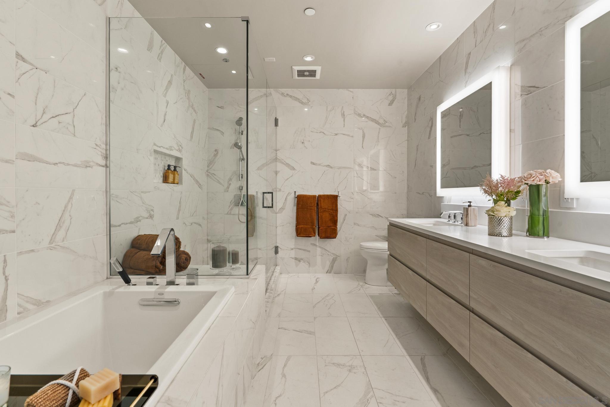 Detail Gallery Image 52 of 69 For 2604  5th Ave  #801,  San Diego,  CA 92103 - 2 Beds | 2/1 Baths