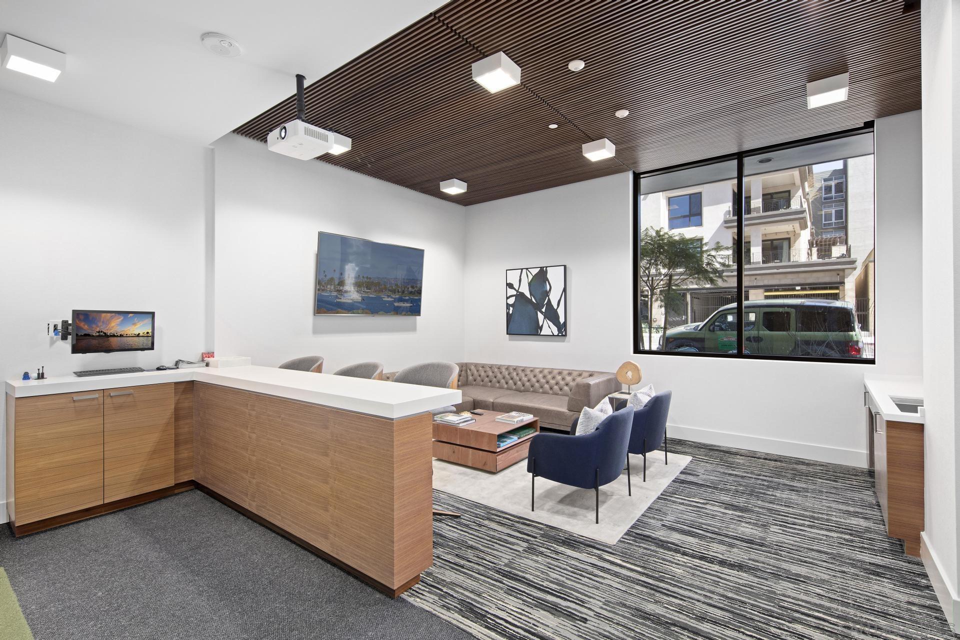 Detail Gallery Image 65 of 69 For 2604  5th Ave  #801,  San Diego,  CA 92103 - 2 Beds | 2/1 Baths