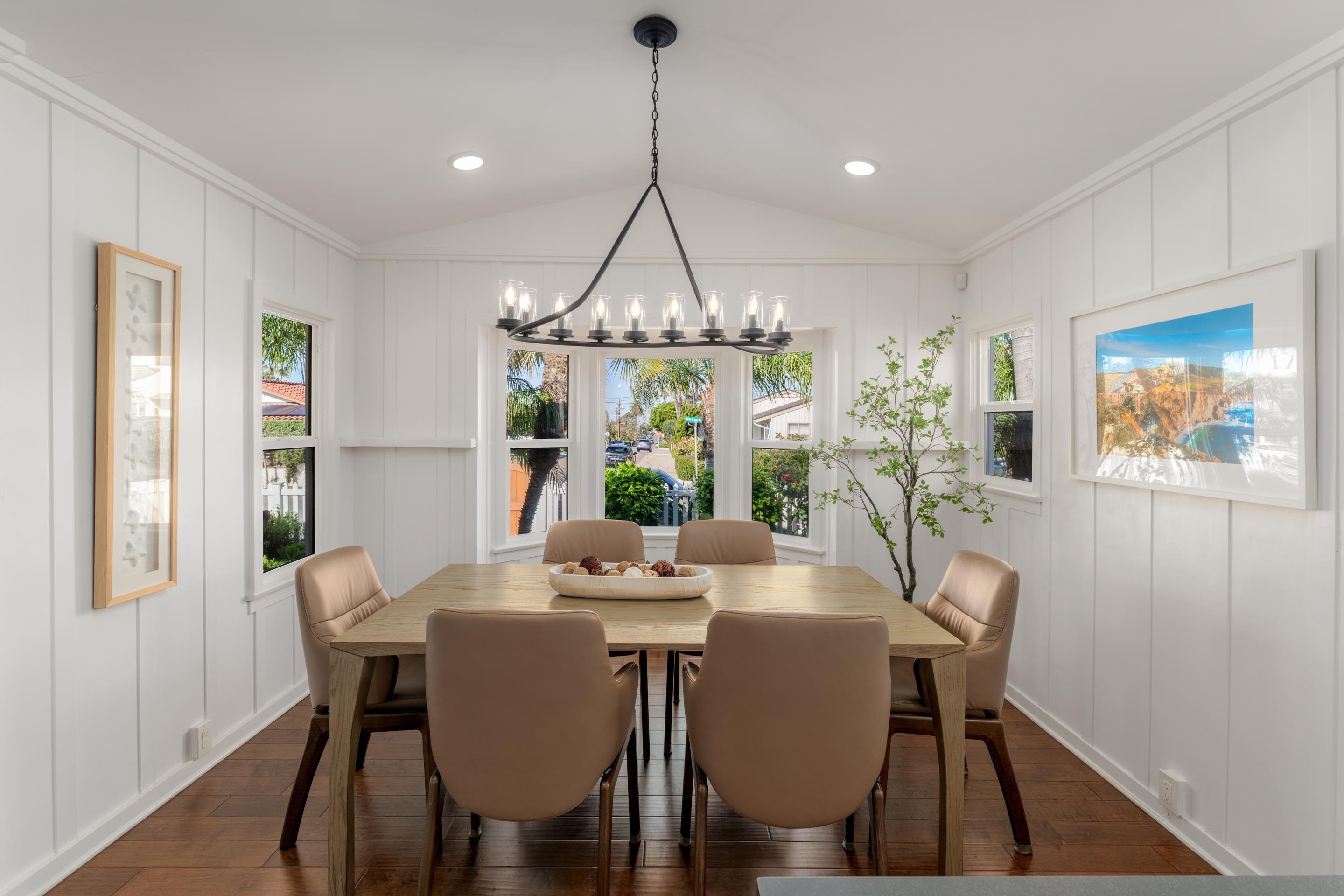 Detail Gallery Image 17 of 72 For 383  Westbourne St., La Jolla,  CA 92037 - 4 Beds | 3 Baths